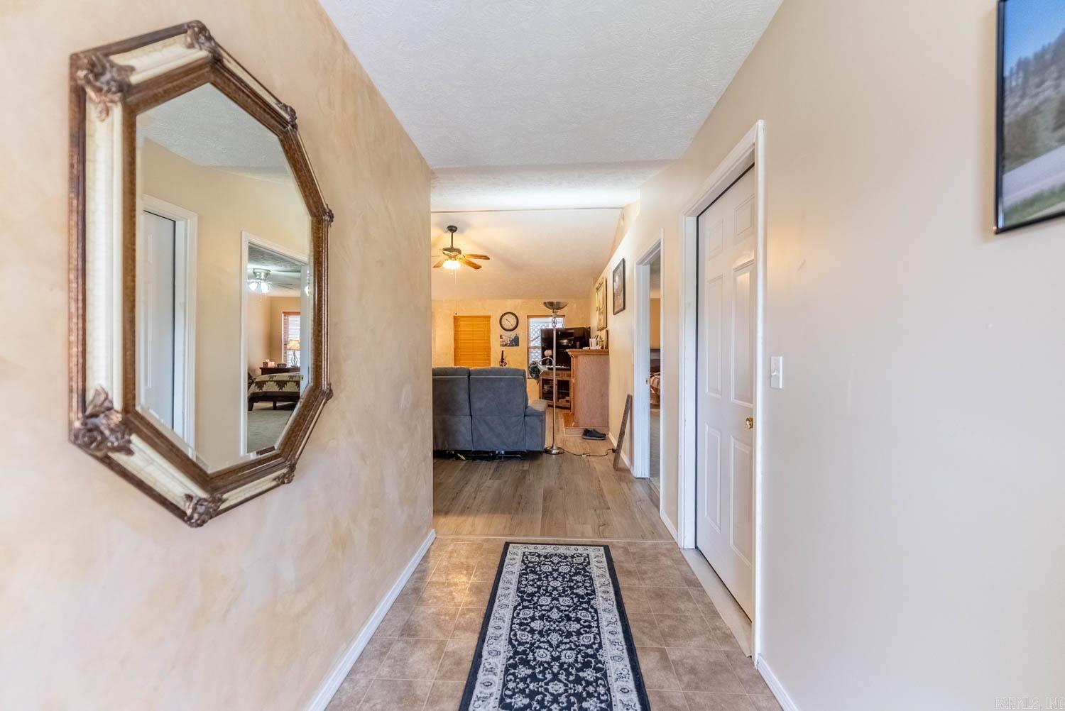 1364 Hampshire Circle Mountain Home, AR 72653
