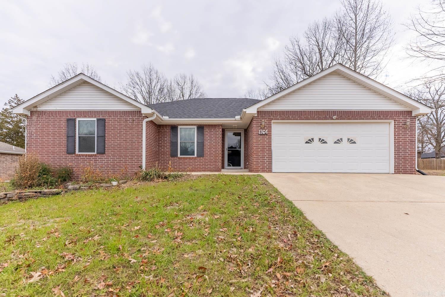 1364 Hampshire Circle Mountain Home, AR 72653