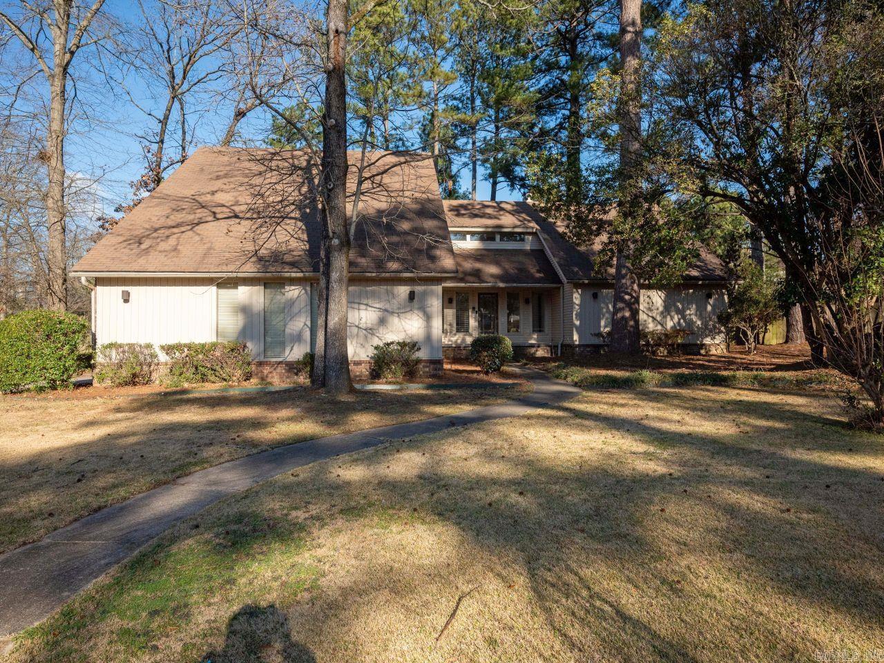 16  Bent Tree Dr.  Little Rock, AR
