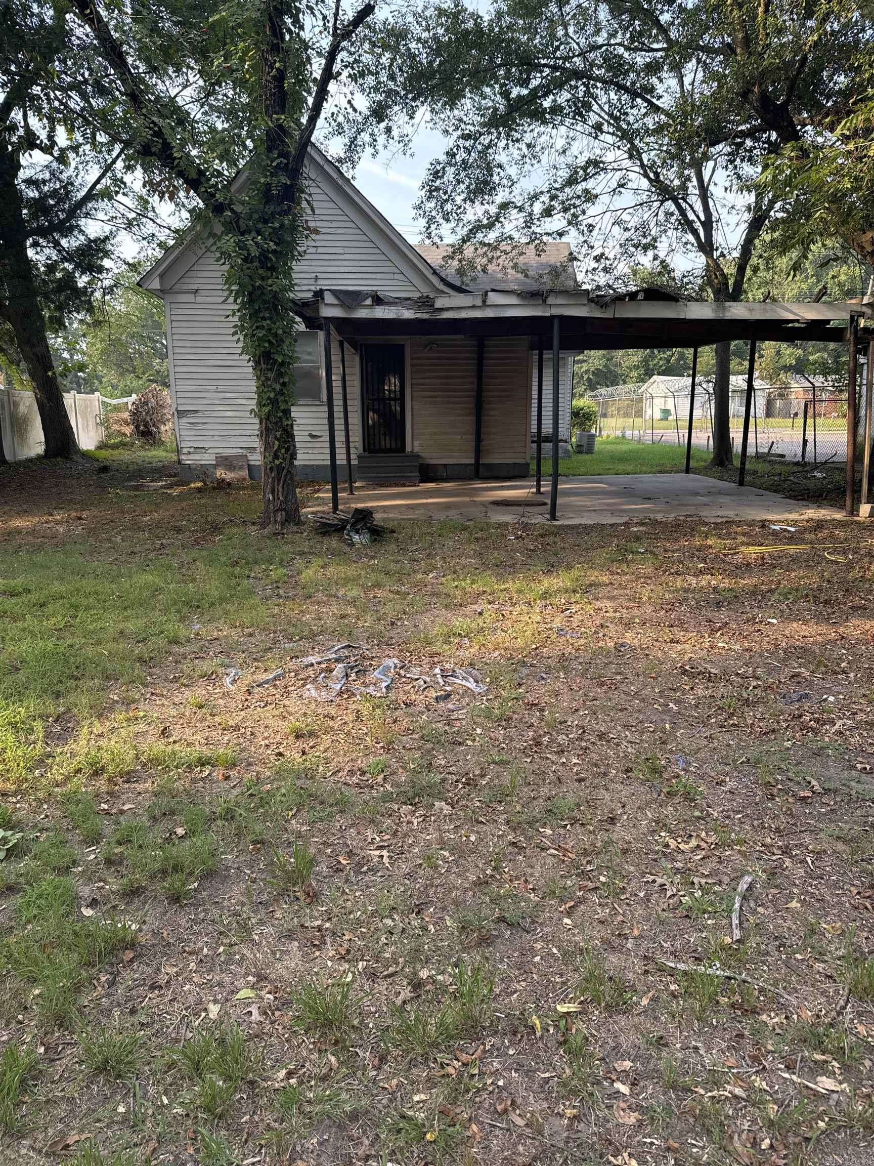 2706  Pullen  Pine Bluff, AR