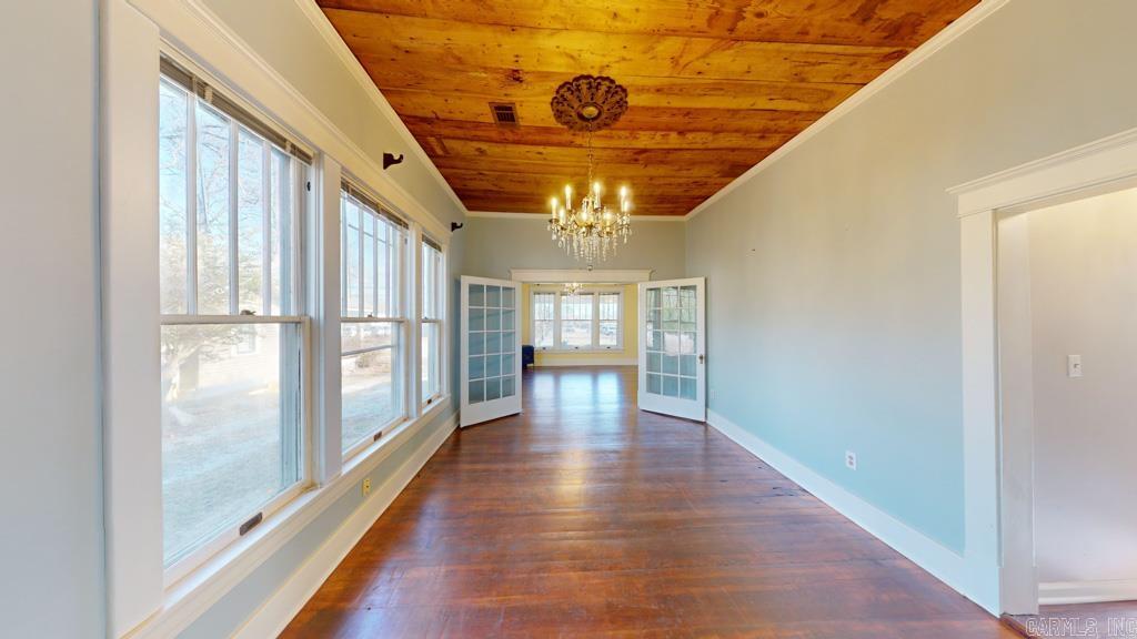 1203  Clifton  Conway, AR