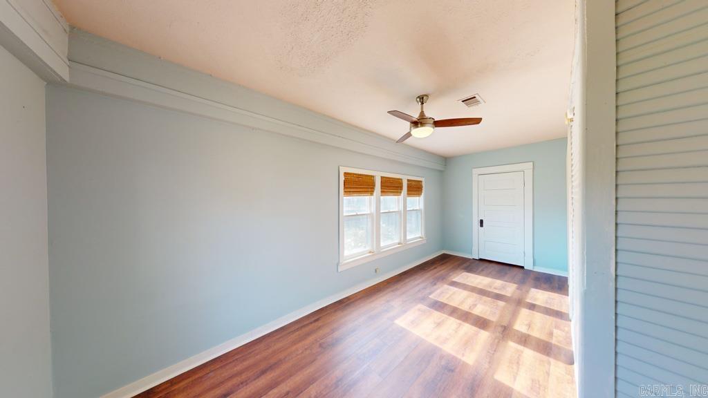 1203  Clifton  Conway, AR