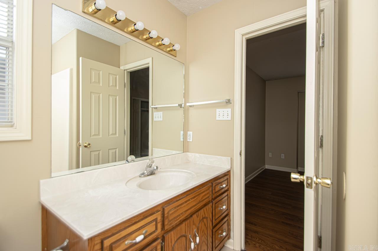 15  White Fox  Cabot, AR