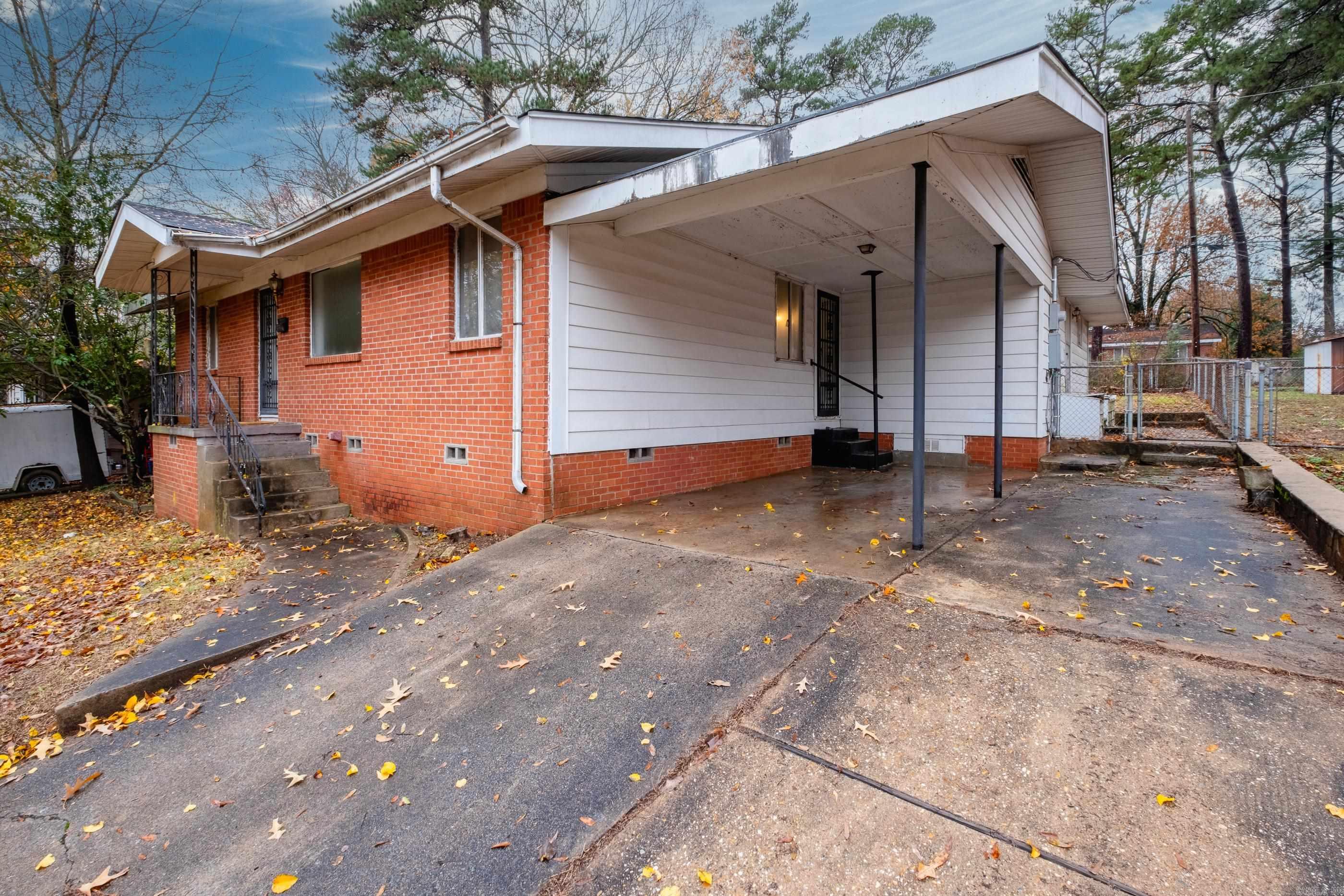 77  Broadmoor  Little Rock, AR