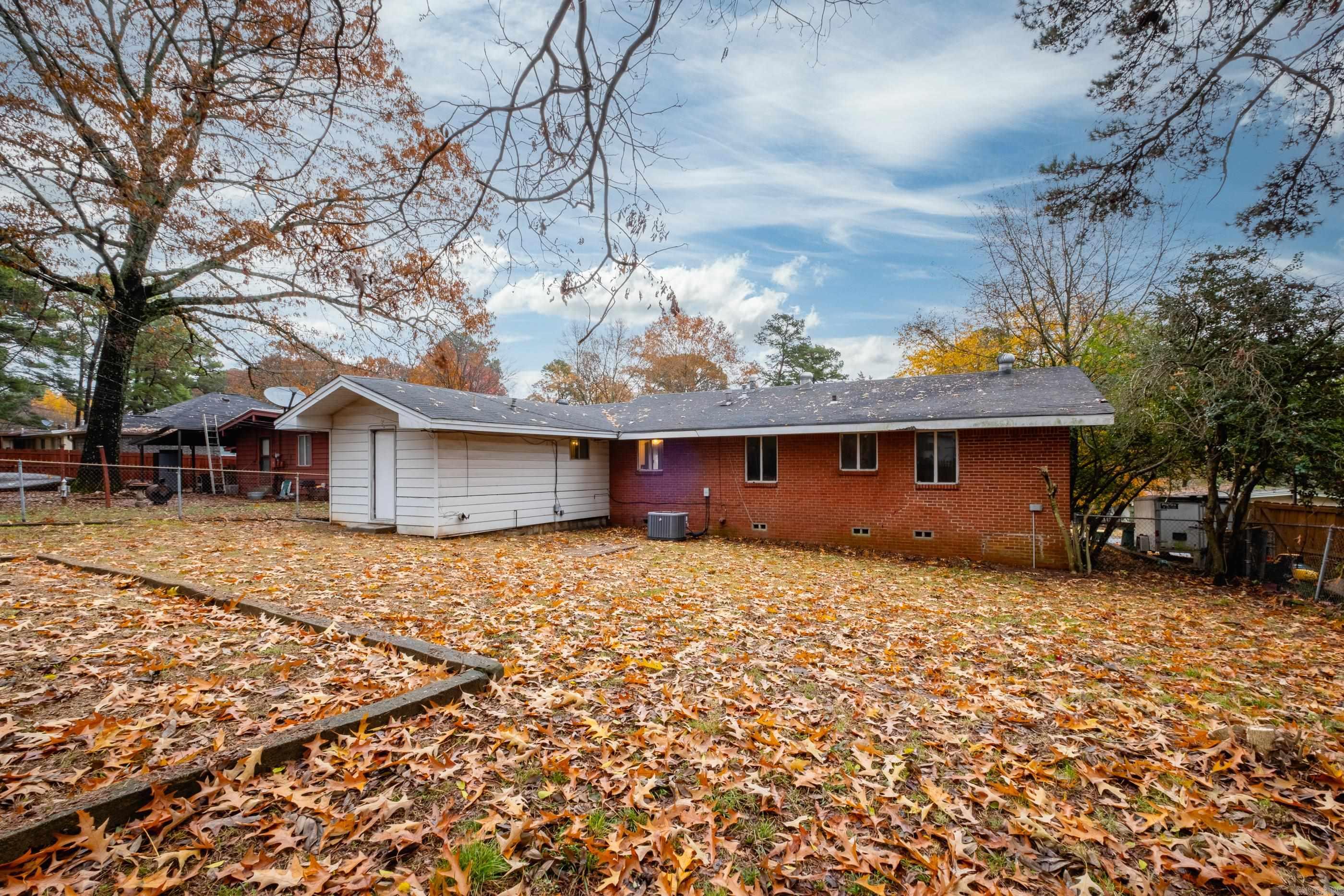 77  Broadmoor  Little Rock, AR
