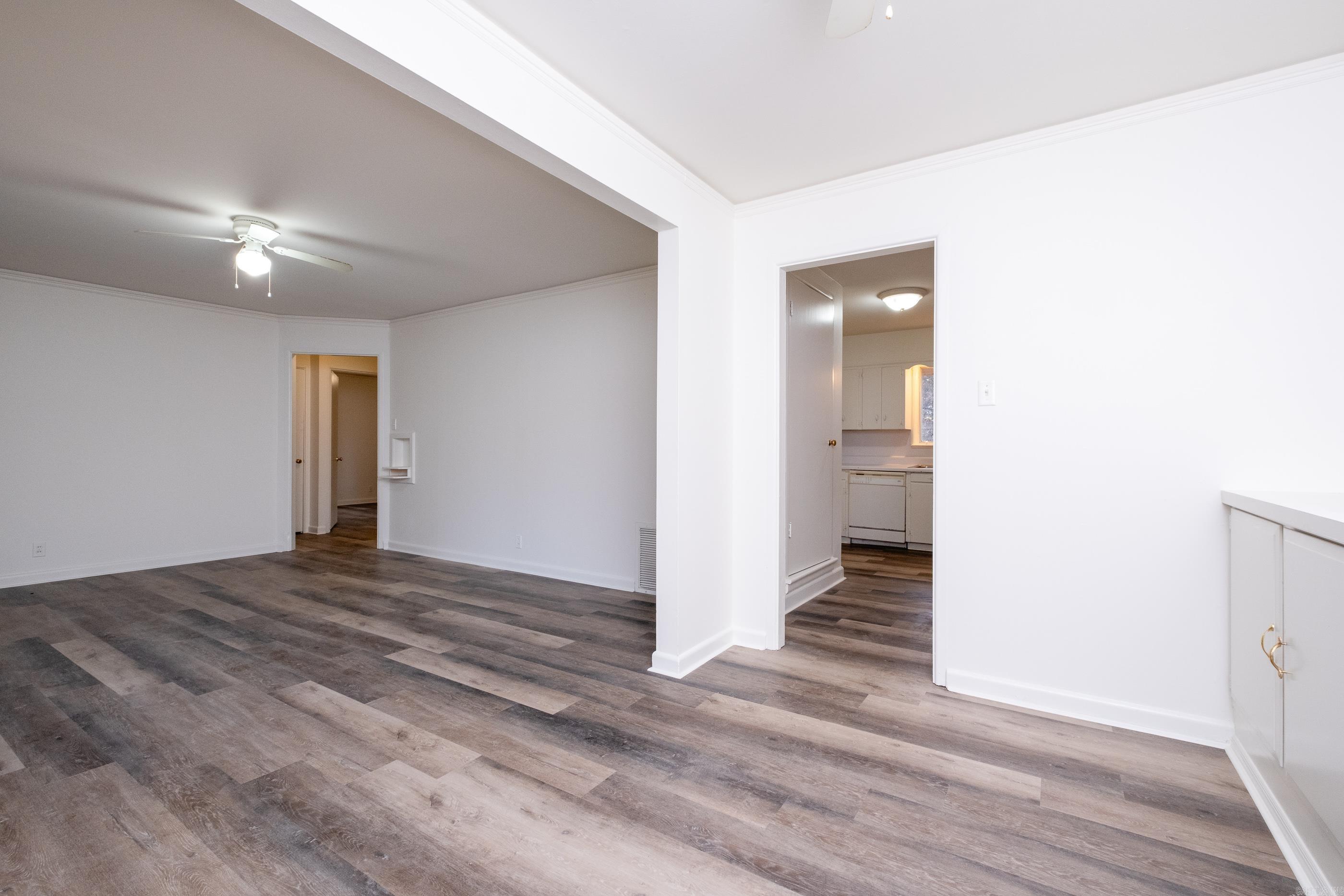 77  Broadmoor  Little Rock, AR