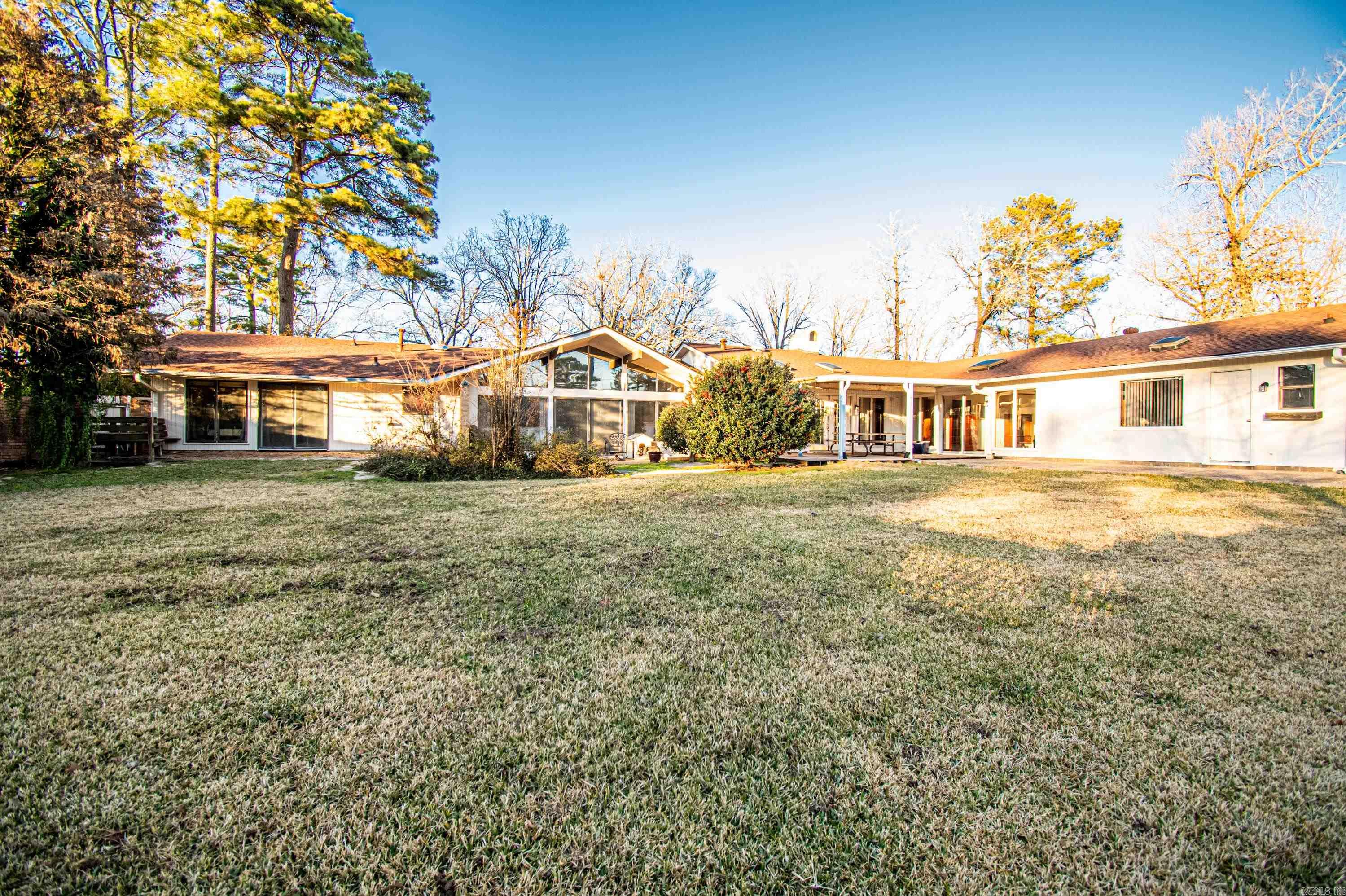 2011 W Elm St  El Dorado, AR