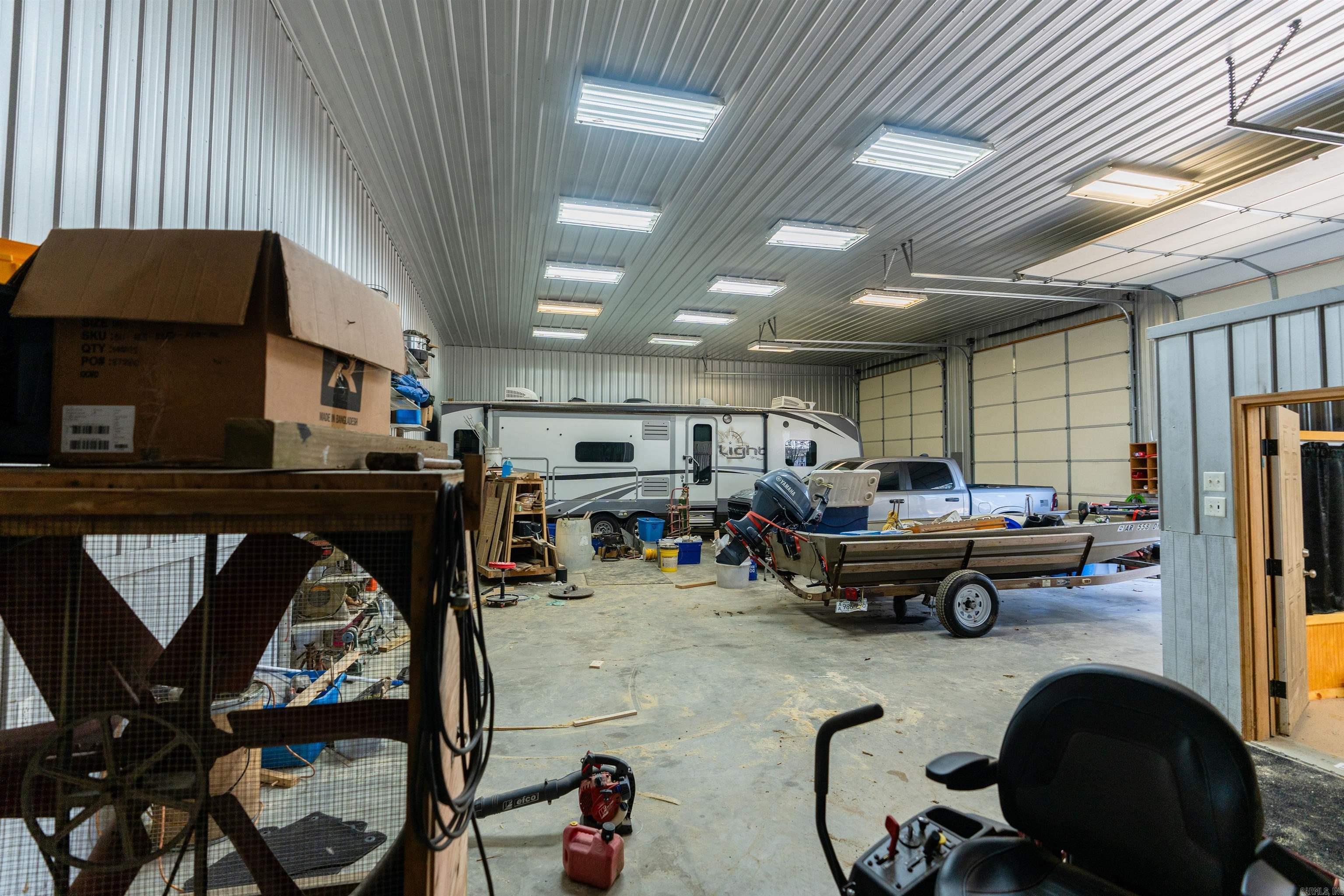 906  Holmes  Searcy, AR