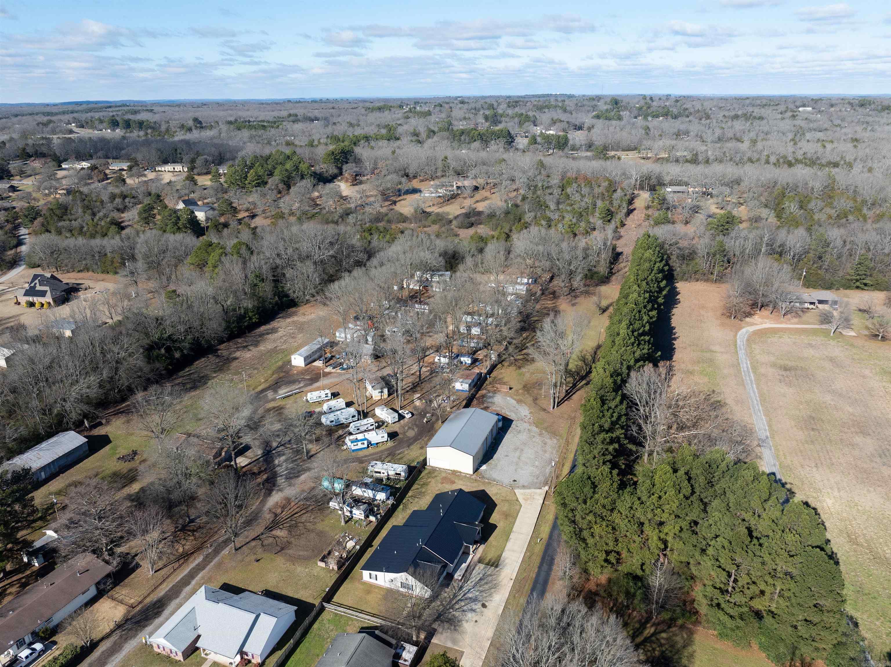 906  Holmes  Searcy, AR