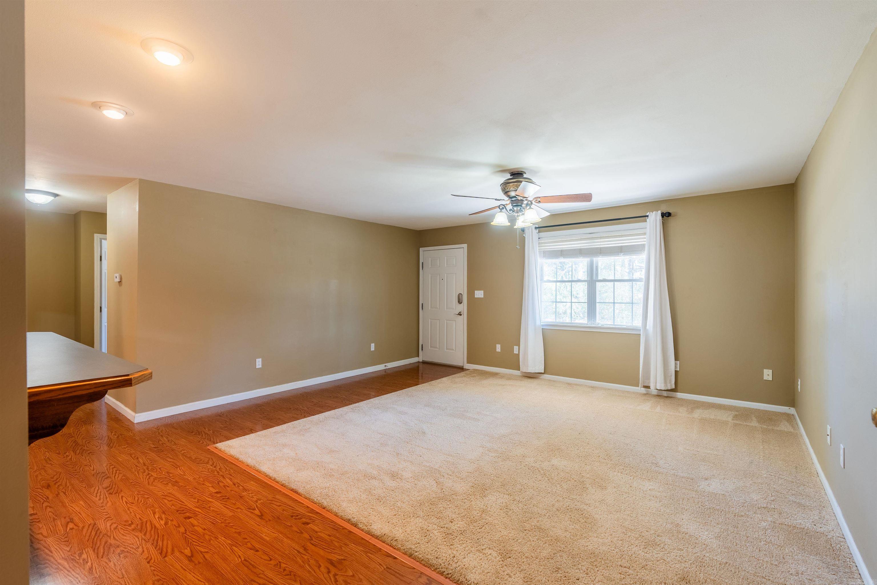 906  Holmes  Searcy, AR