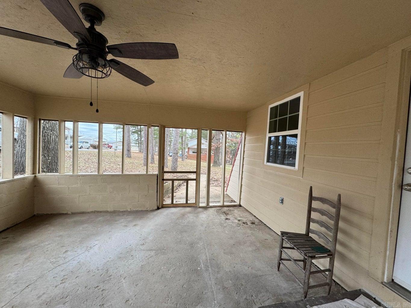 68  Park  Evening Shade, AR