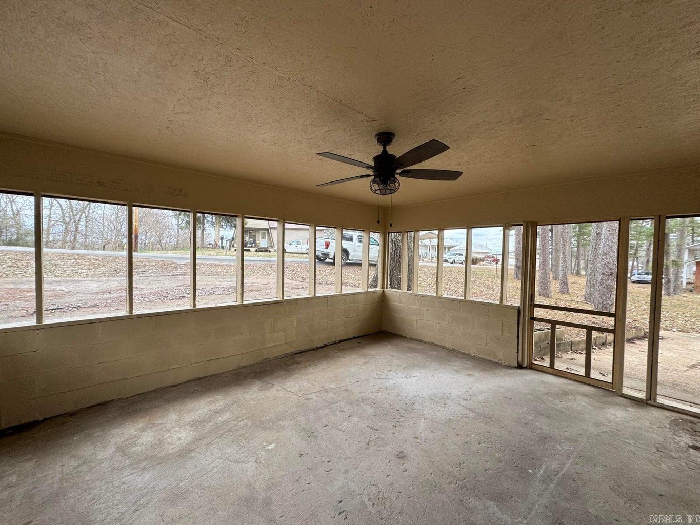 68  Park  Evening Shade, AR