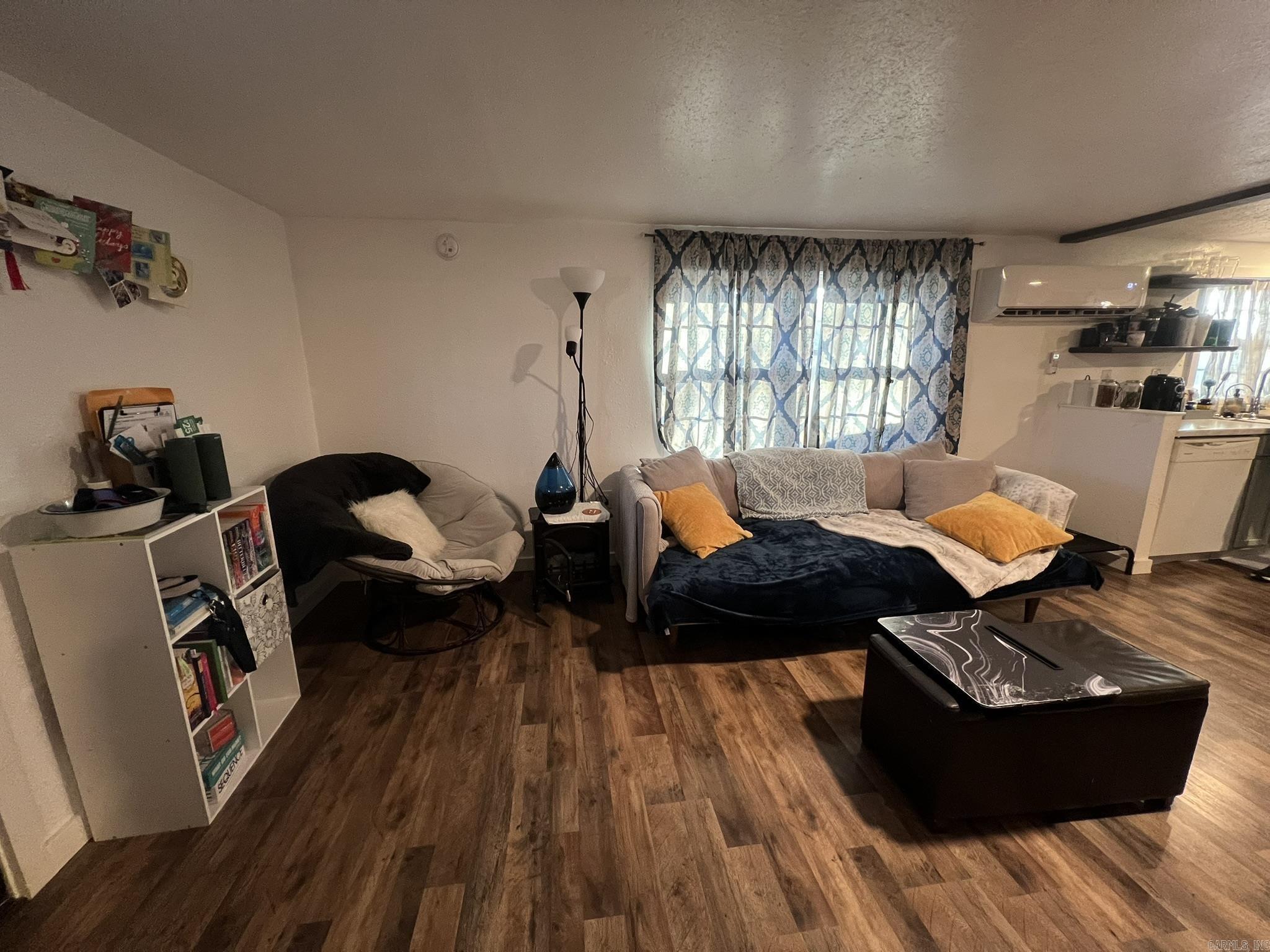 206 N Adams  Mena, AR