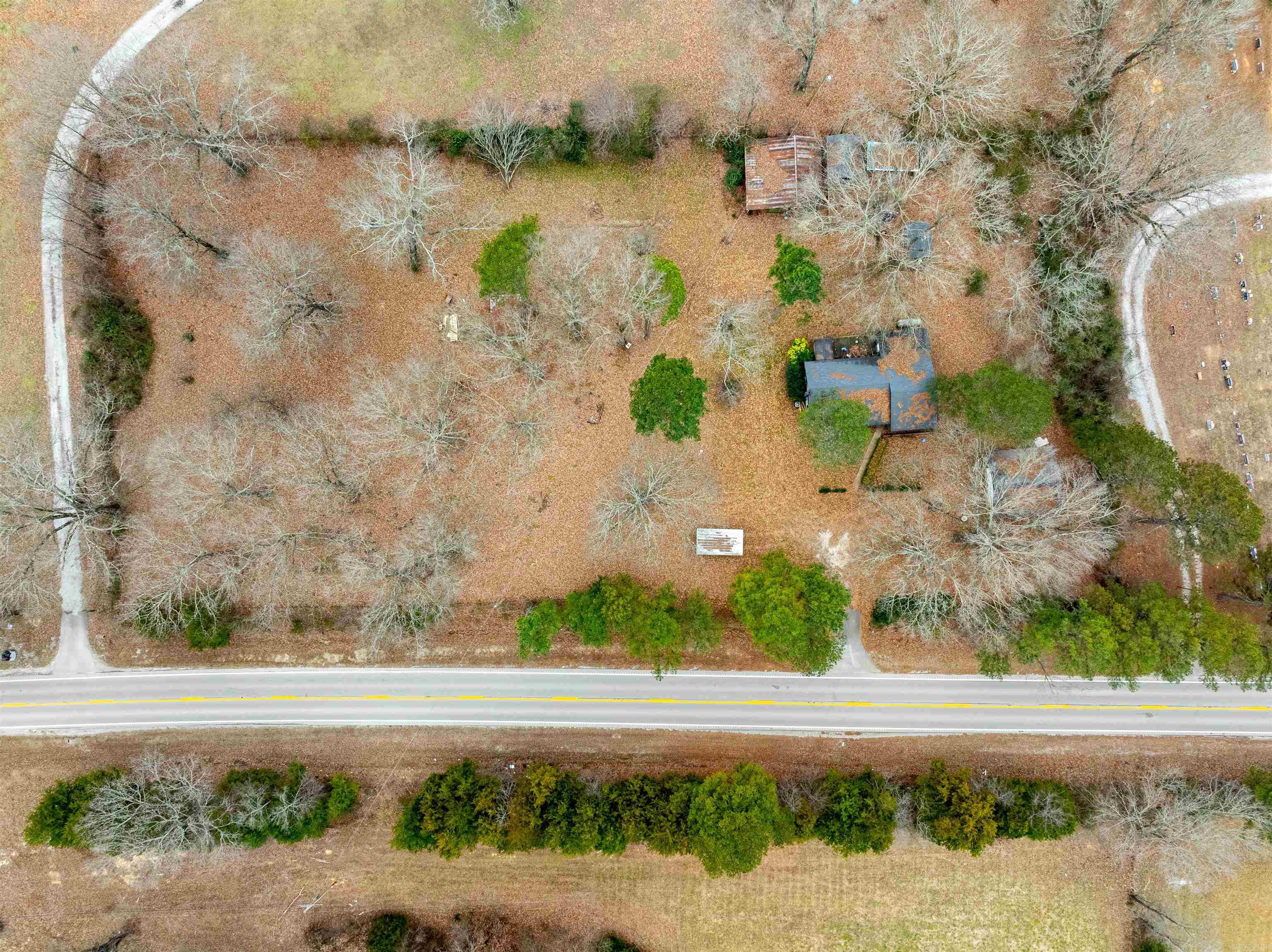 993 W River Drive  Strawberry, AR