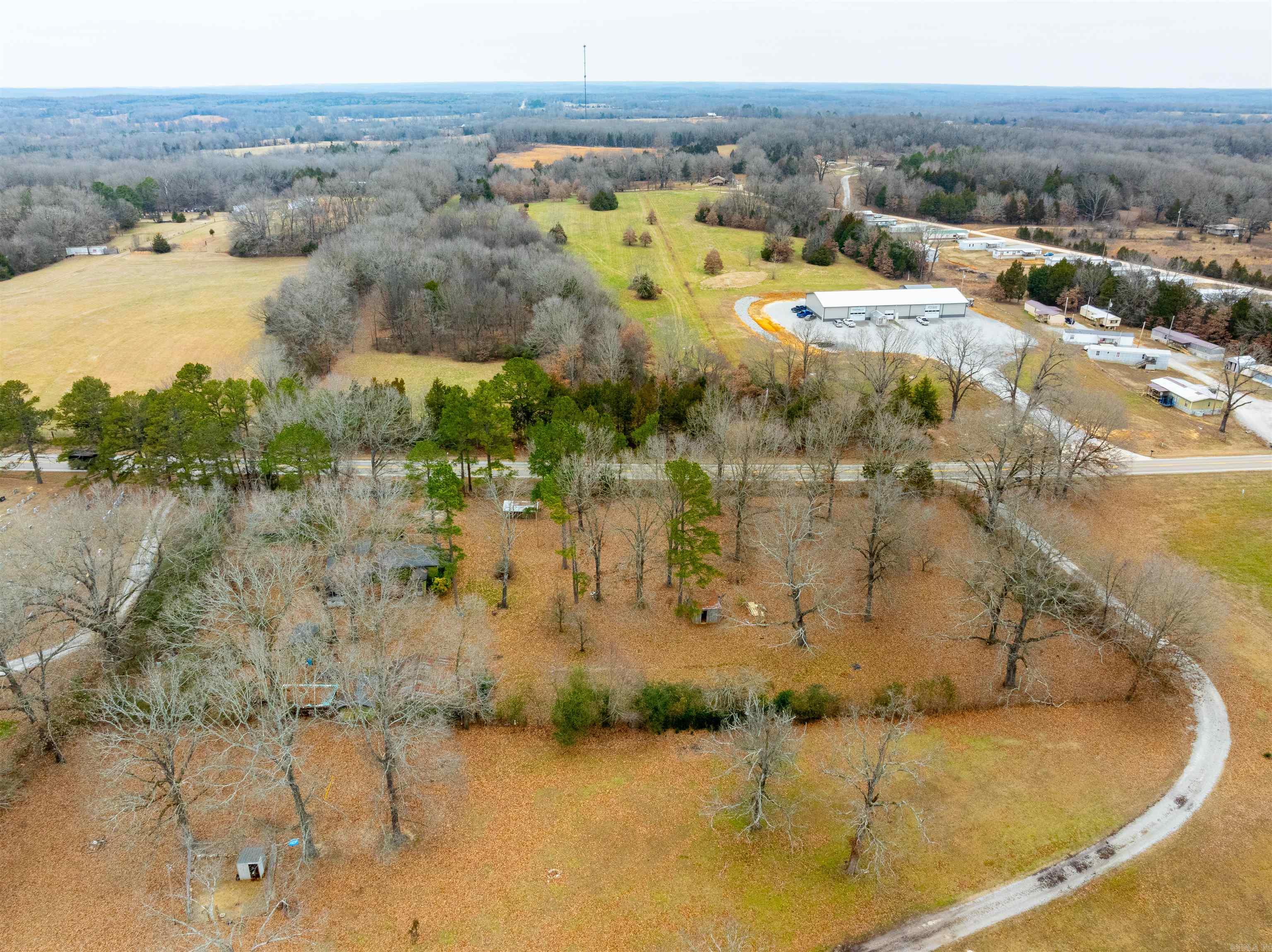 993 W River Drive  Strawberry, AR