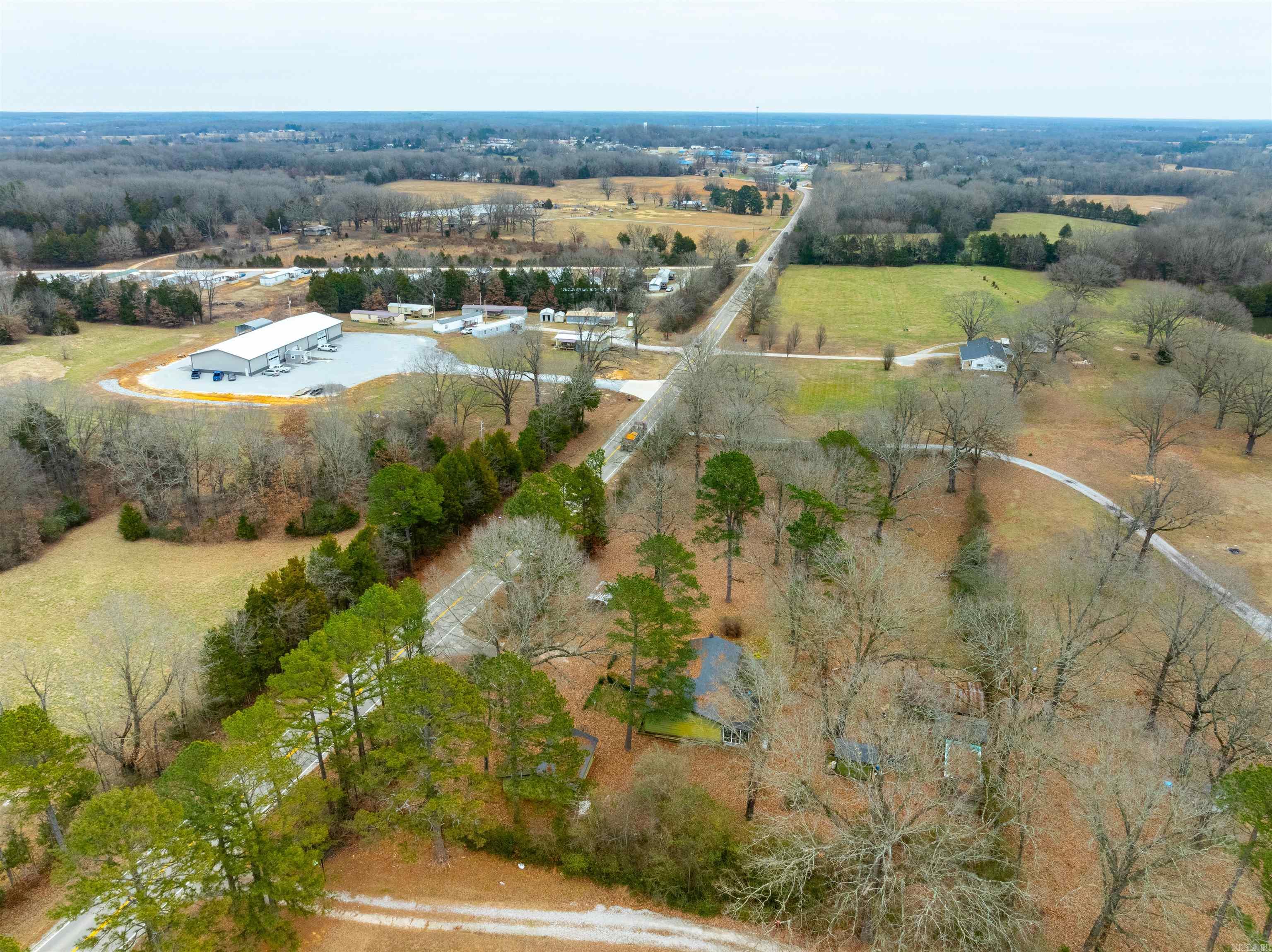 993 W River Drive  Strawberry, AR