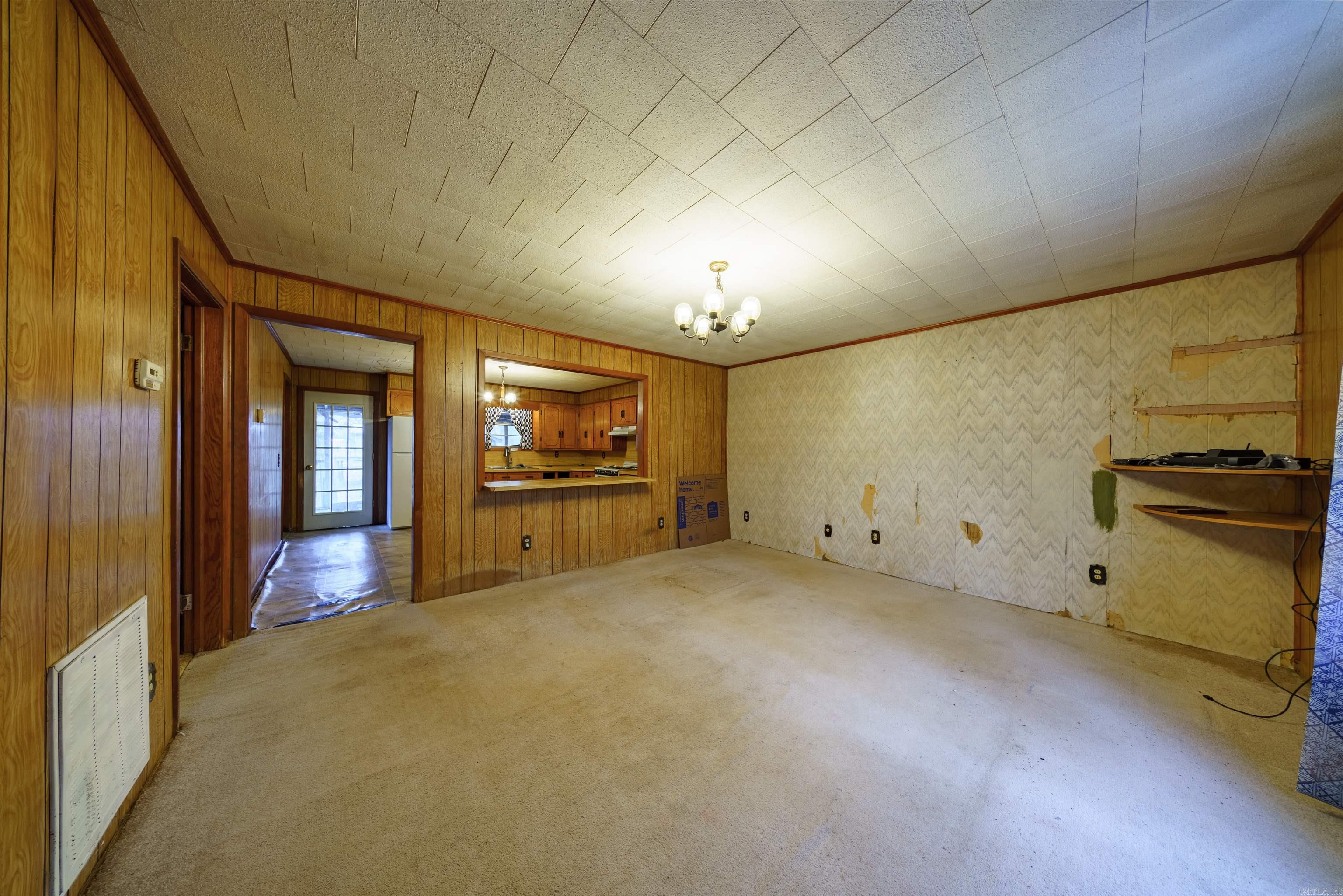 993 W River Drive  Strawberry, AR