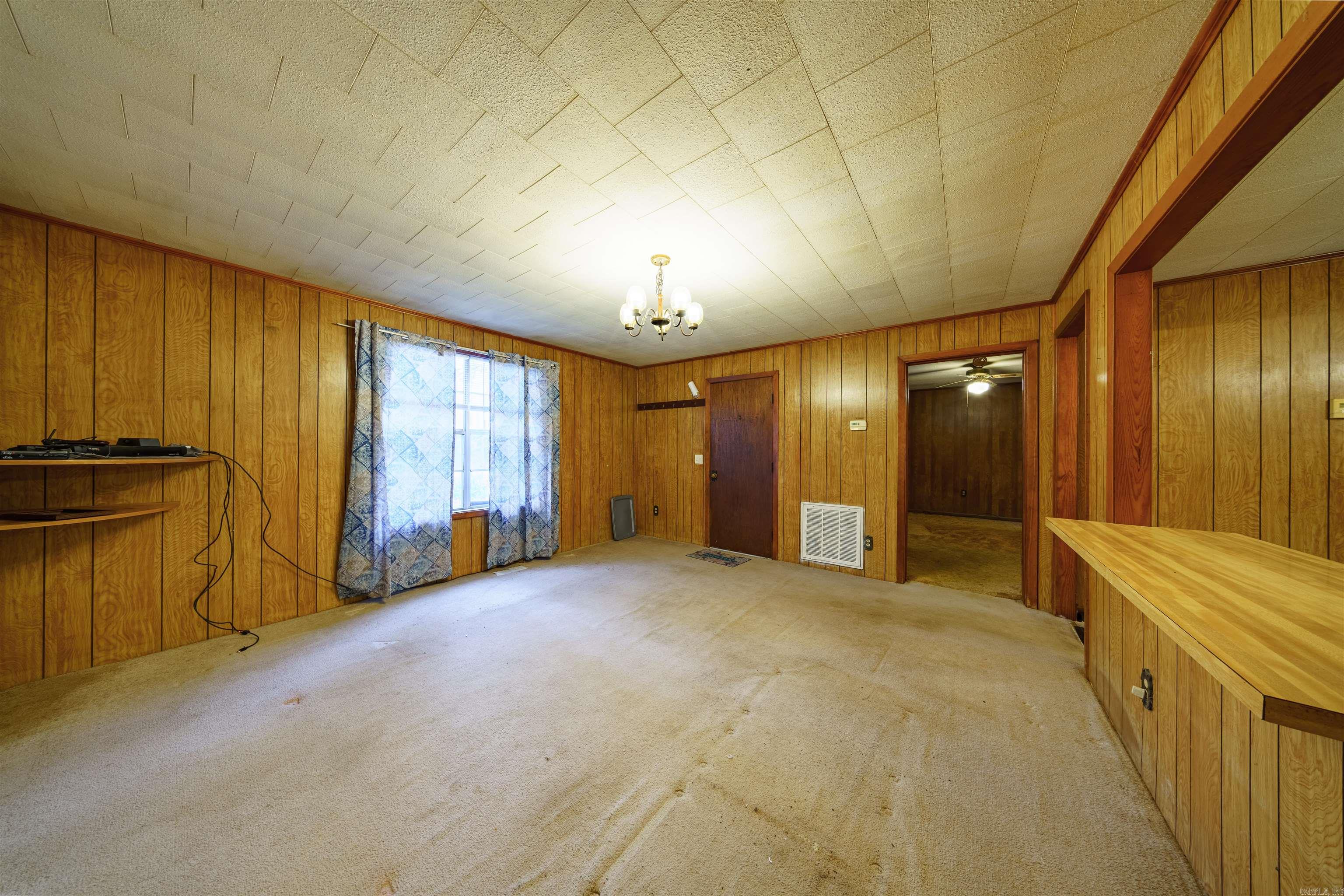 993 W River Drive  Strawberry, AR