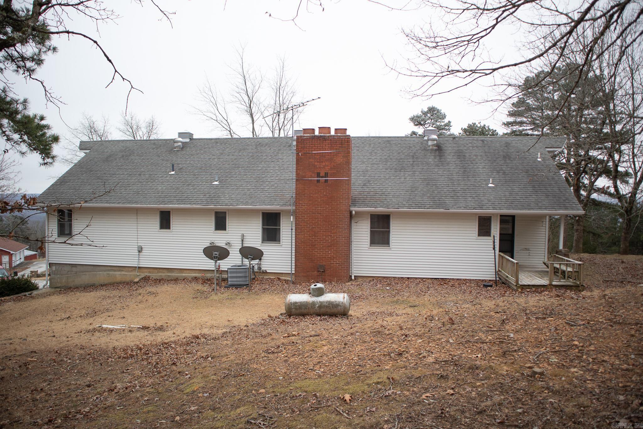 286 Julor Ranch Road Marshall, AR 72650