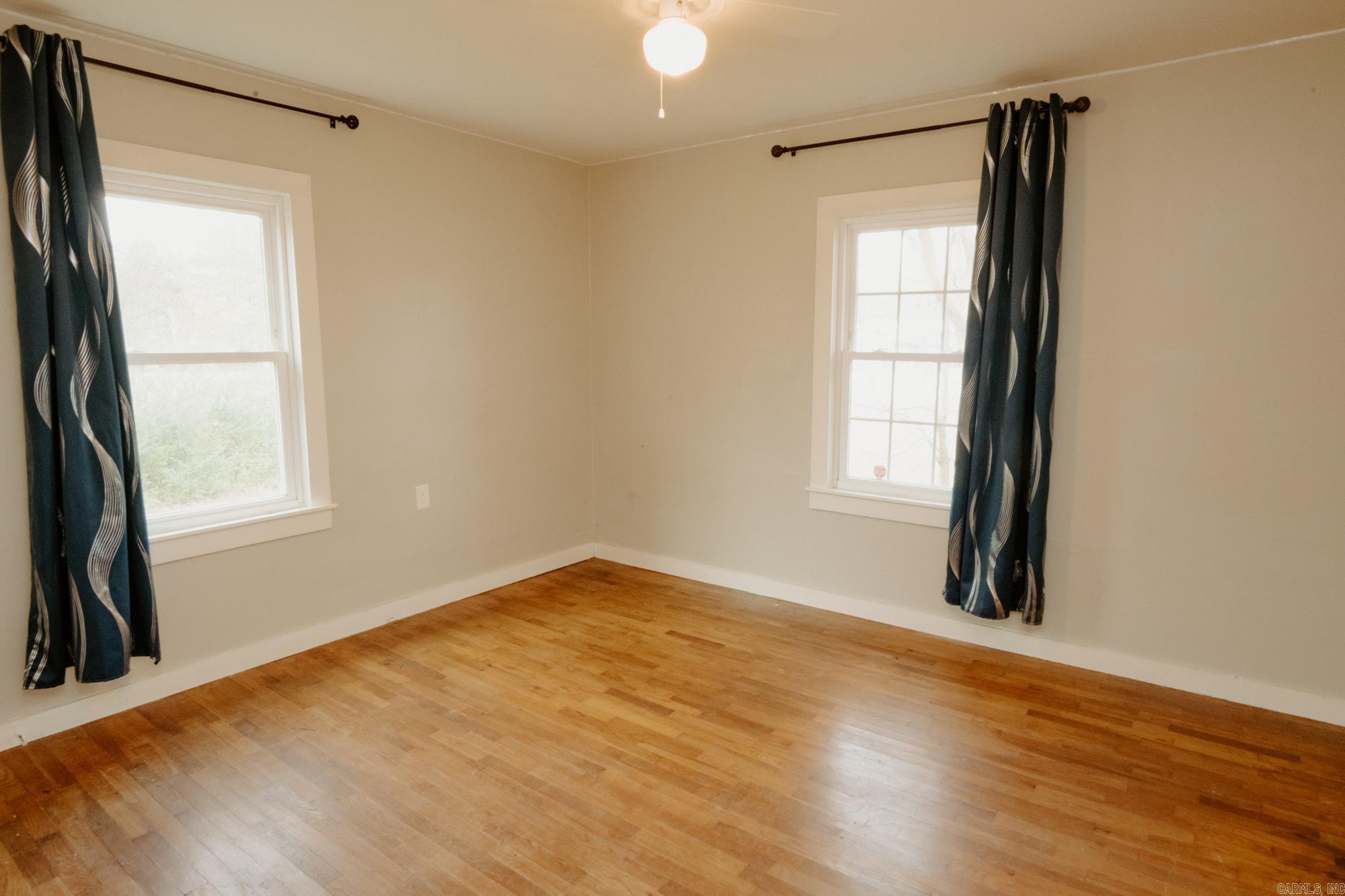 8247 N Main  Benton, AR