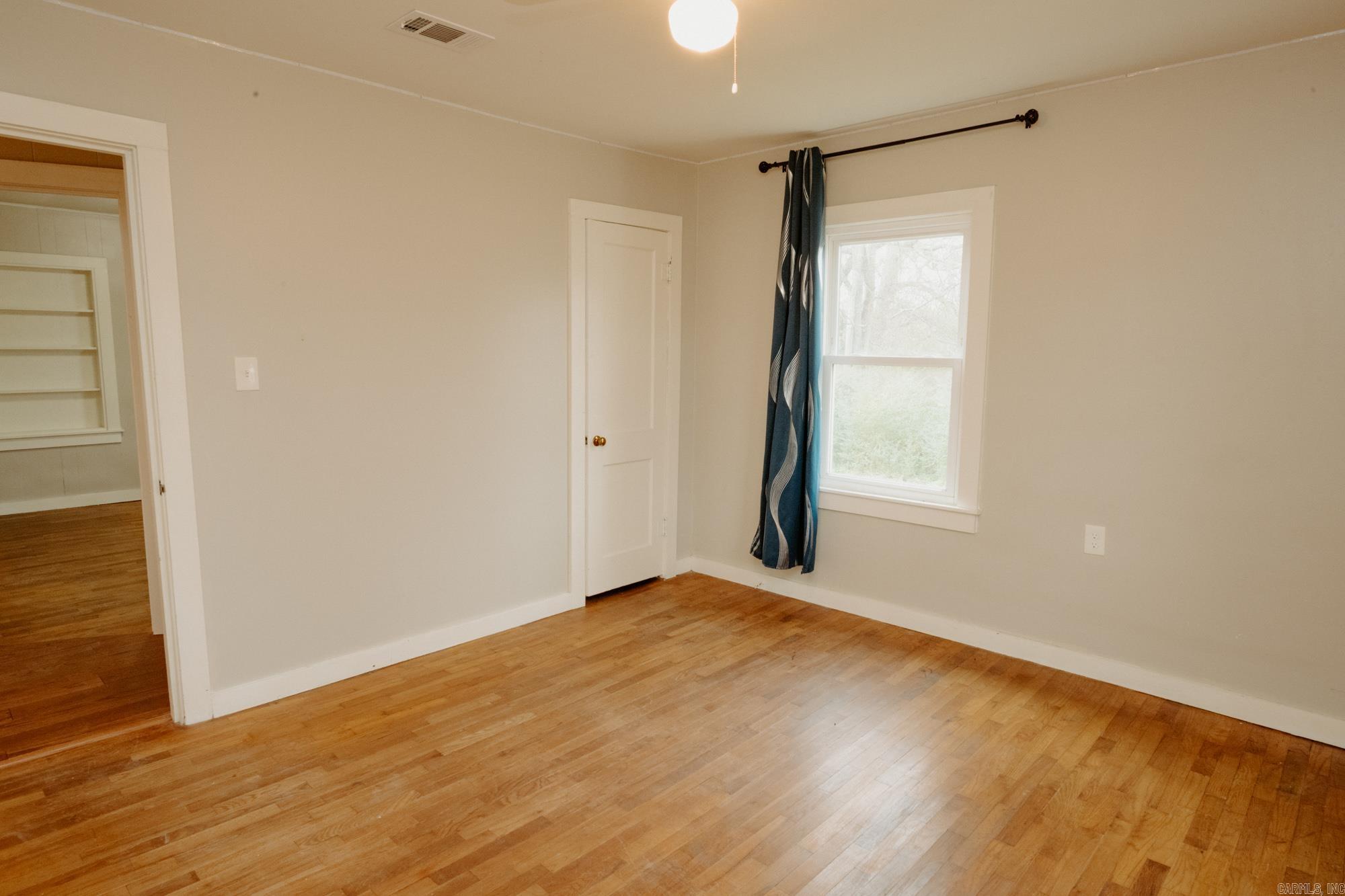 8247 N Main  Benton, AR