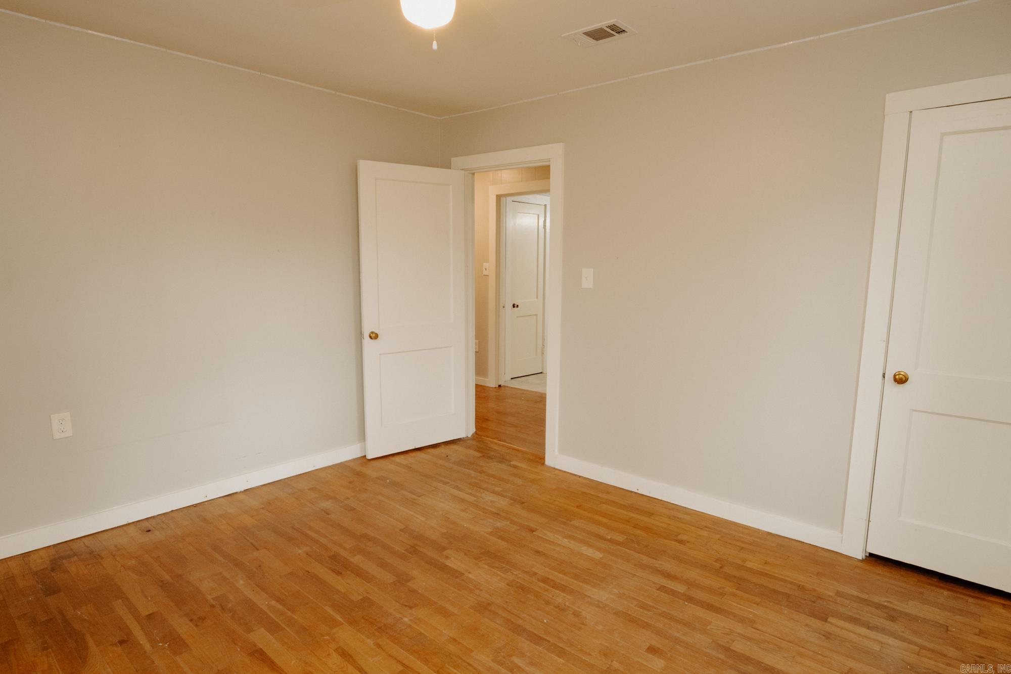 8247 N Main  Benton, AR