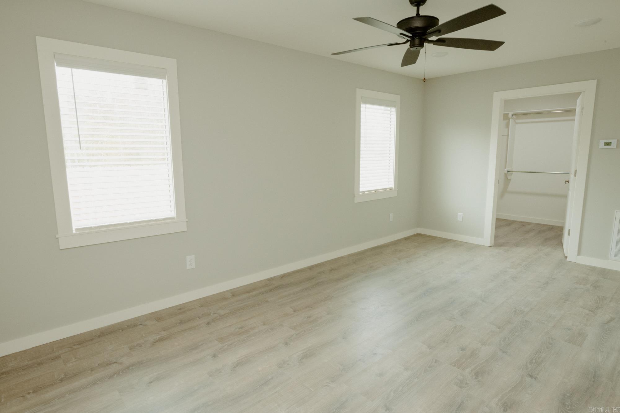 8247 N Main  Benton, AR