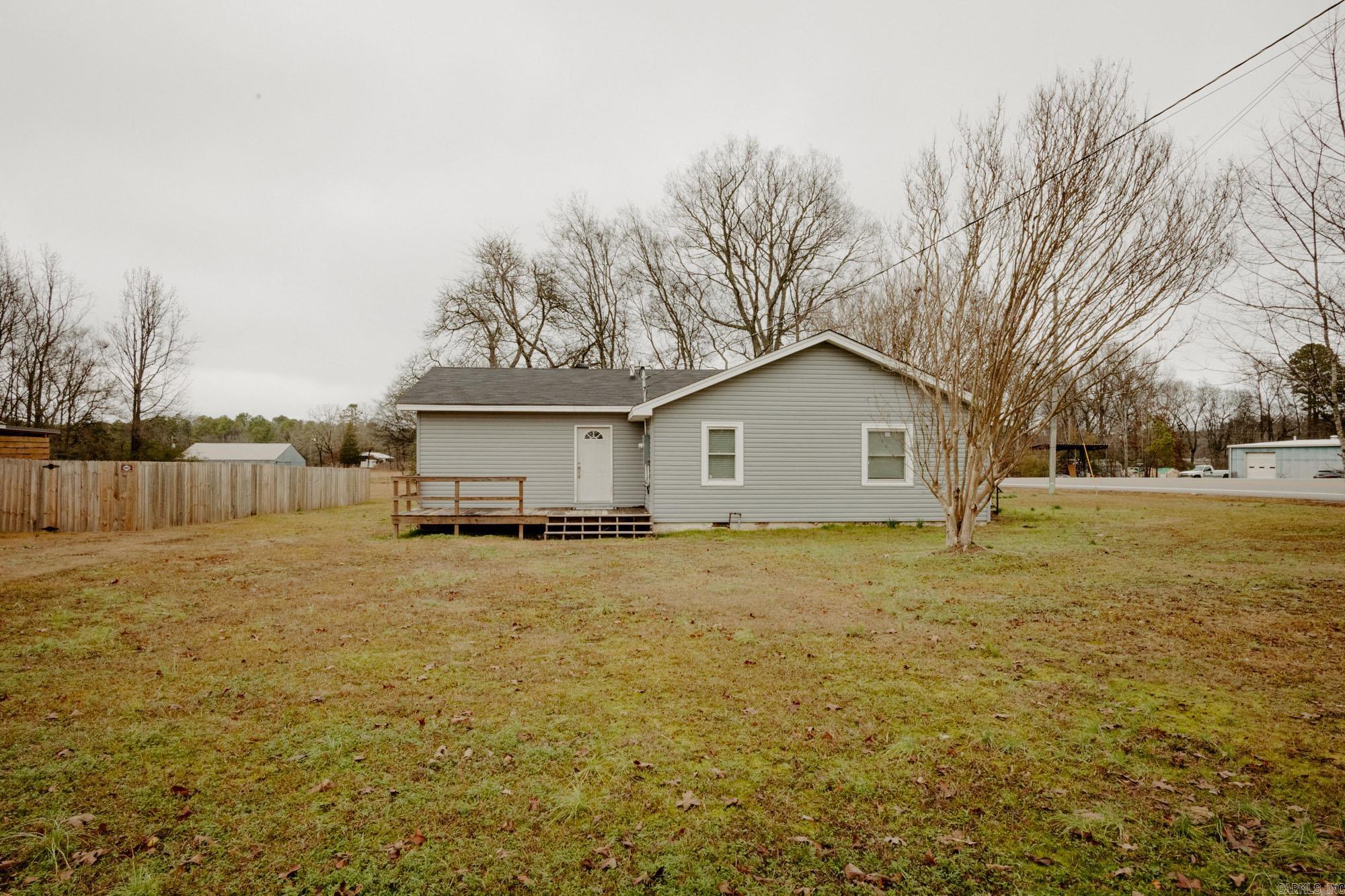 8247 N Main  Benton, AR