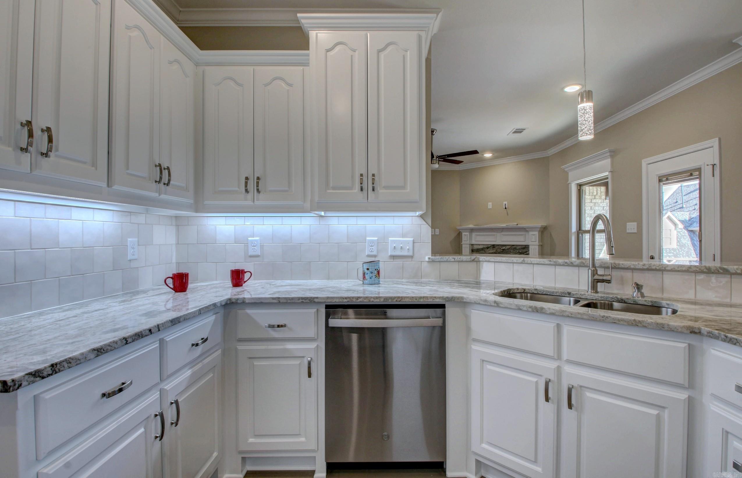 208  Marble  Jacksonville, AR
