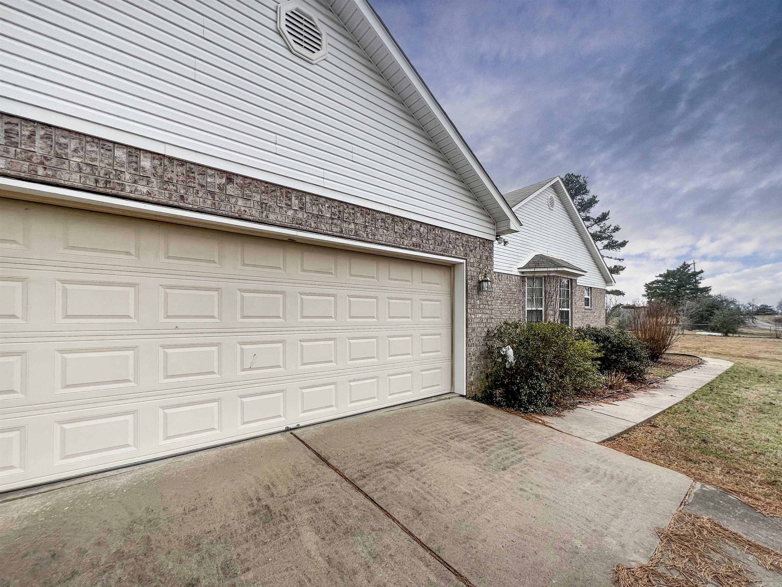 264 N Highway 285  Greenbrier, AR