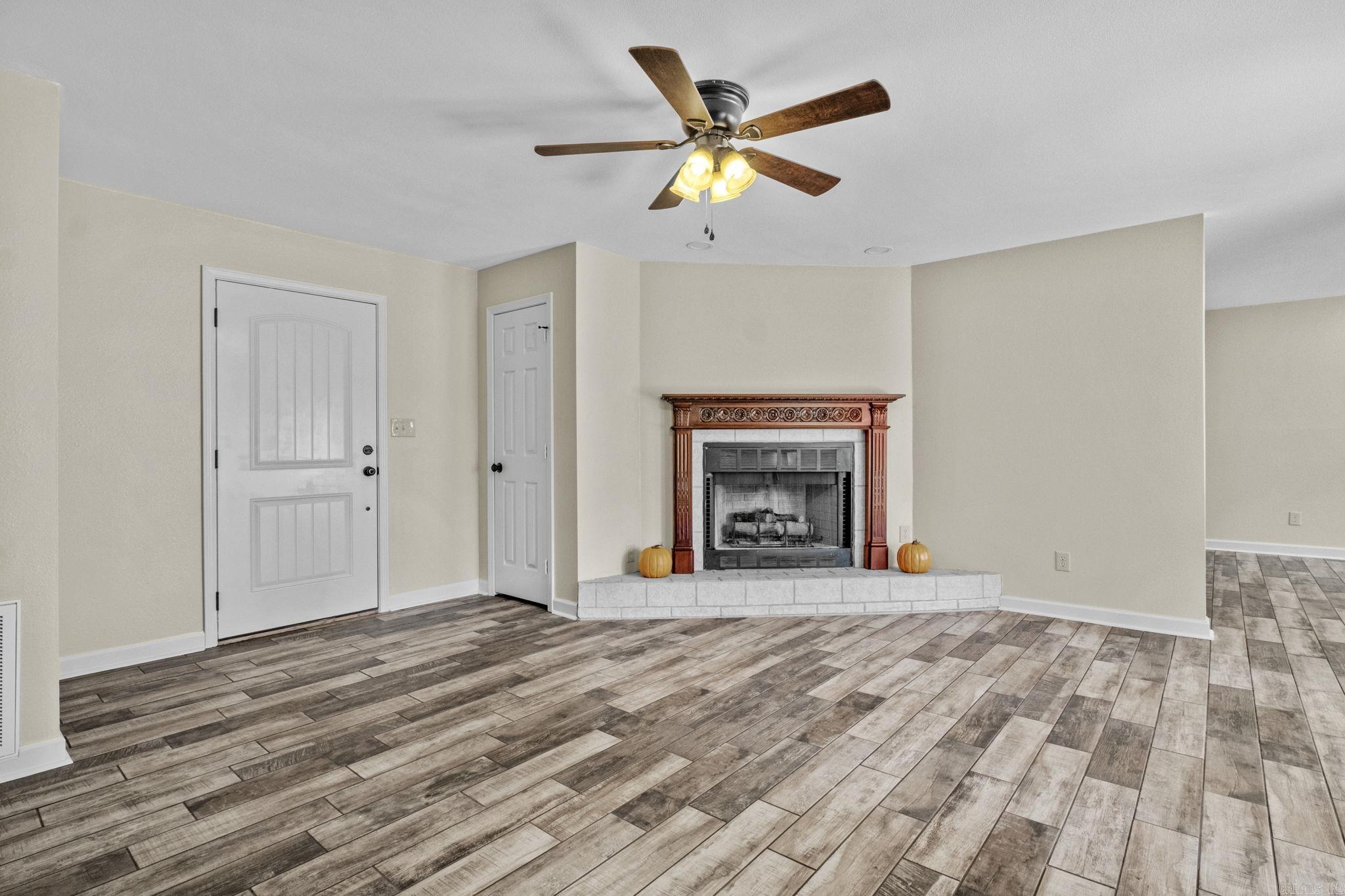 13302  Old River  Scott, AR