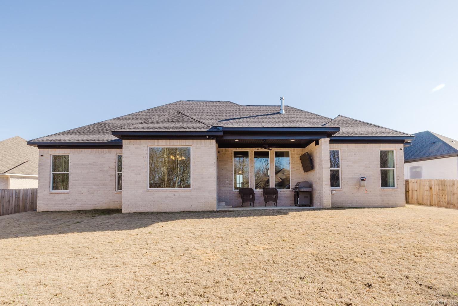 6085  Coral Ridge  Bryant, AR