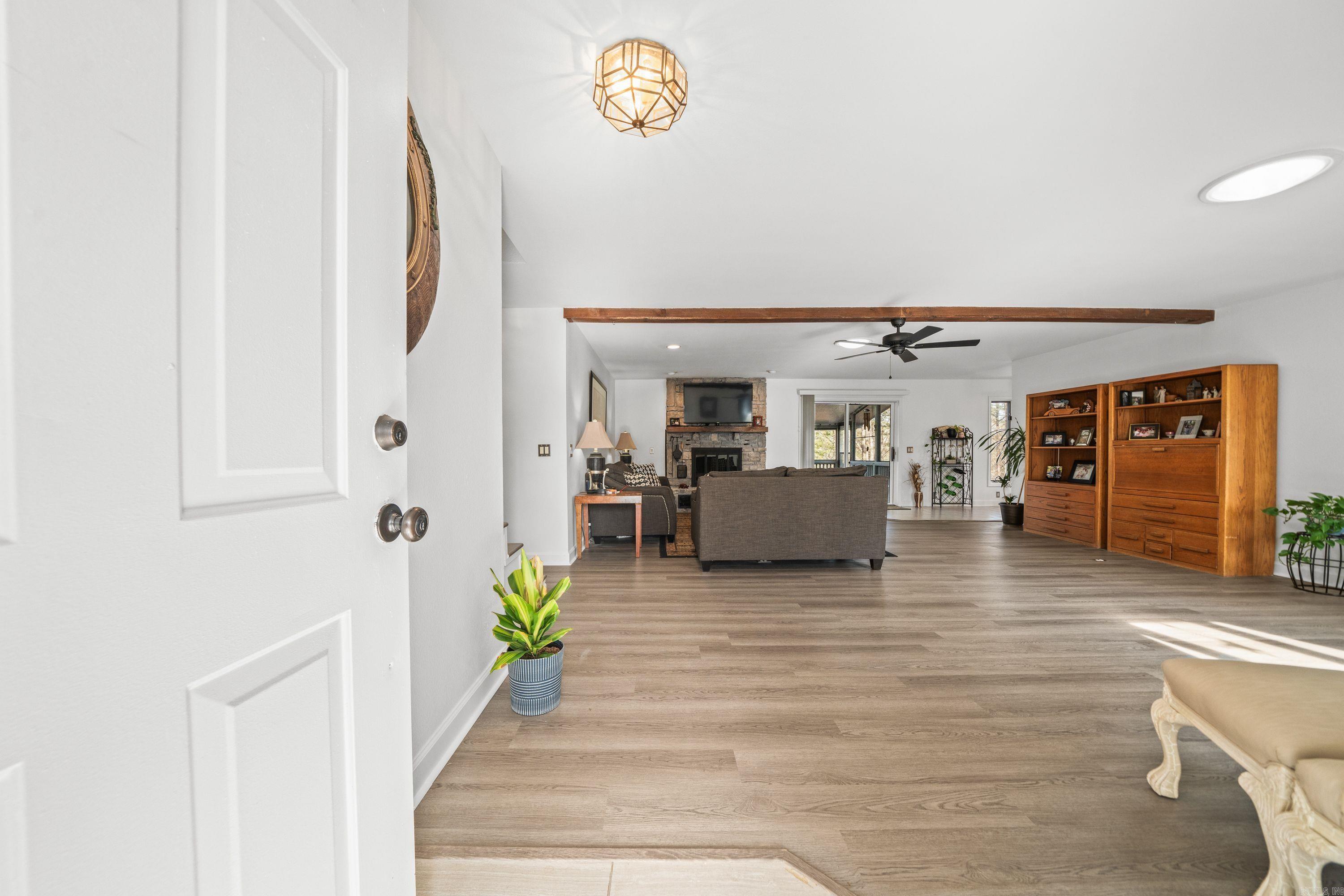 74  Laguna  Hot Springs Village, AR