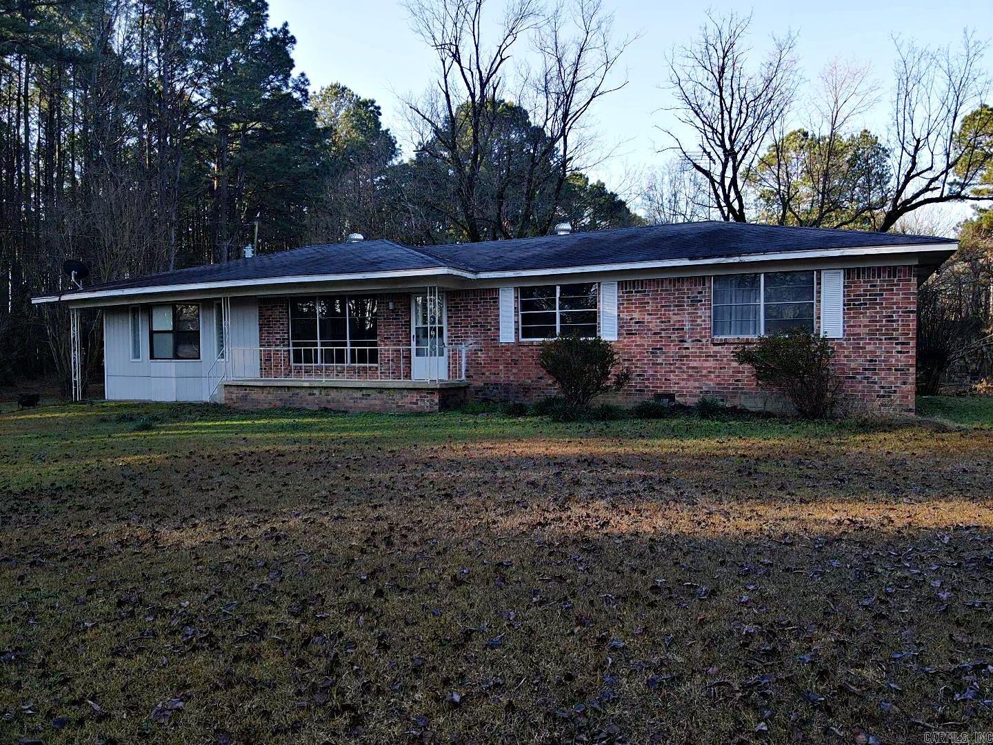 6961 W Hwy 8  Arkadelphia, AR