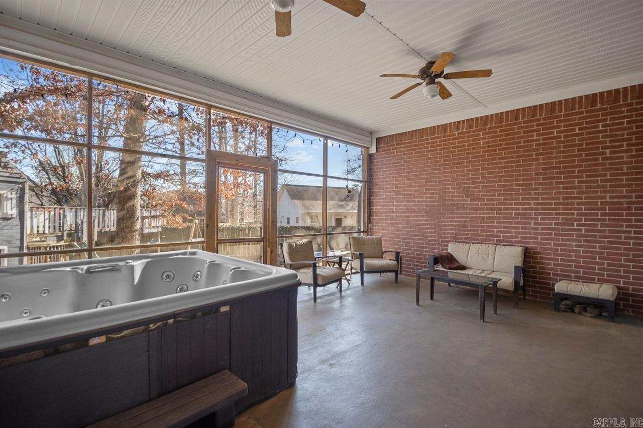 2809  Pinehurst  Benton, AR