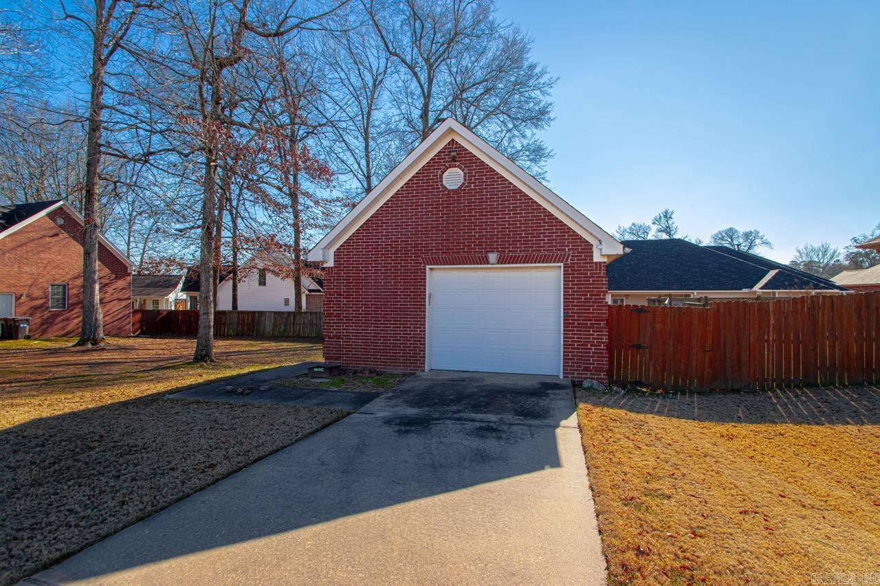 2809  Pinehurst  Benton, AR