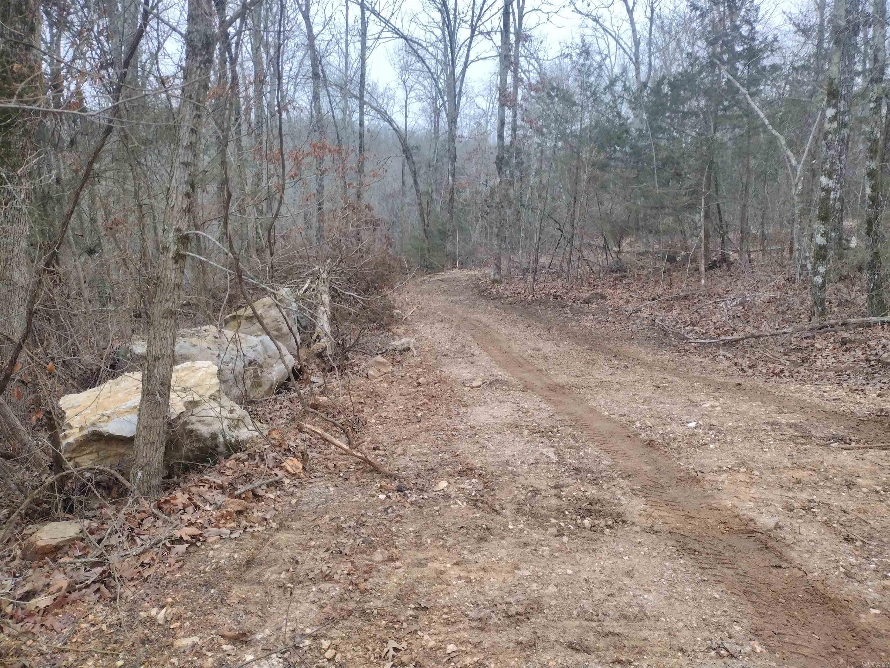 0  SugarHill RD  Mountain View, AR