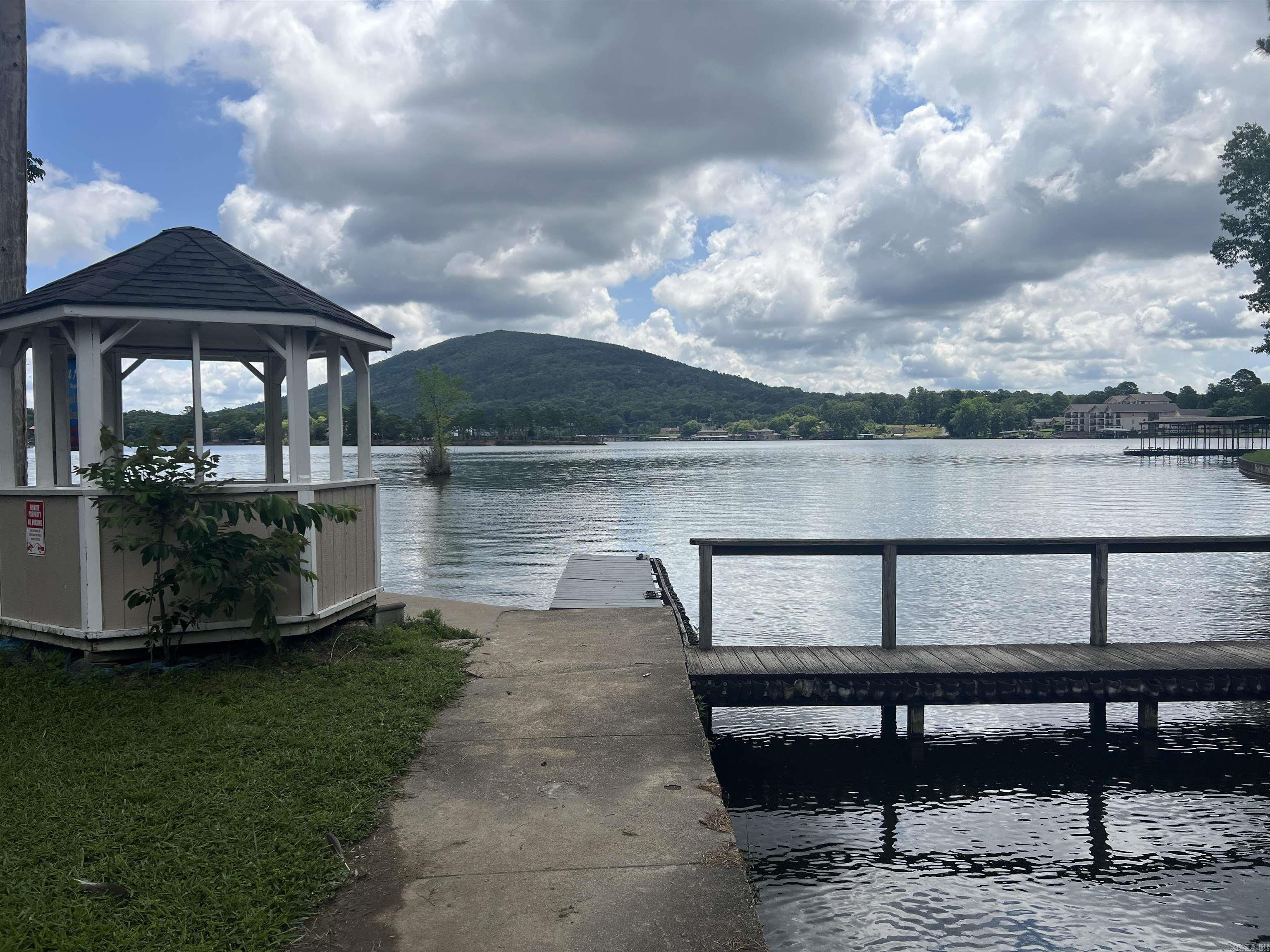 233 Bayside  Hot Springs, AR