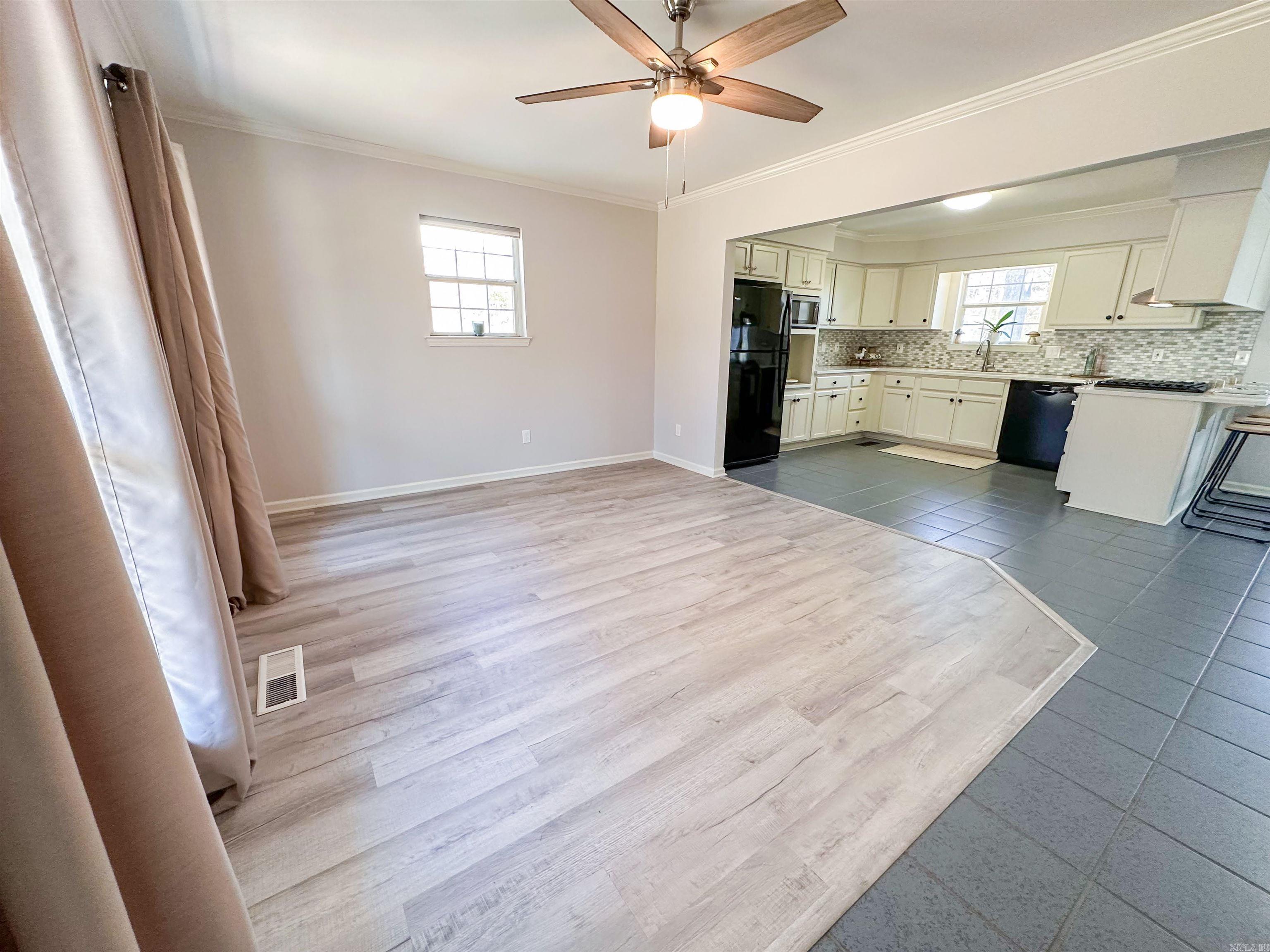 2322  Koko  Sherwood, AR