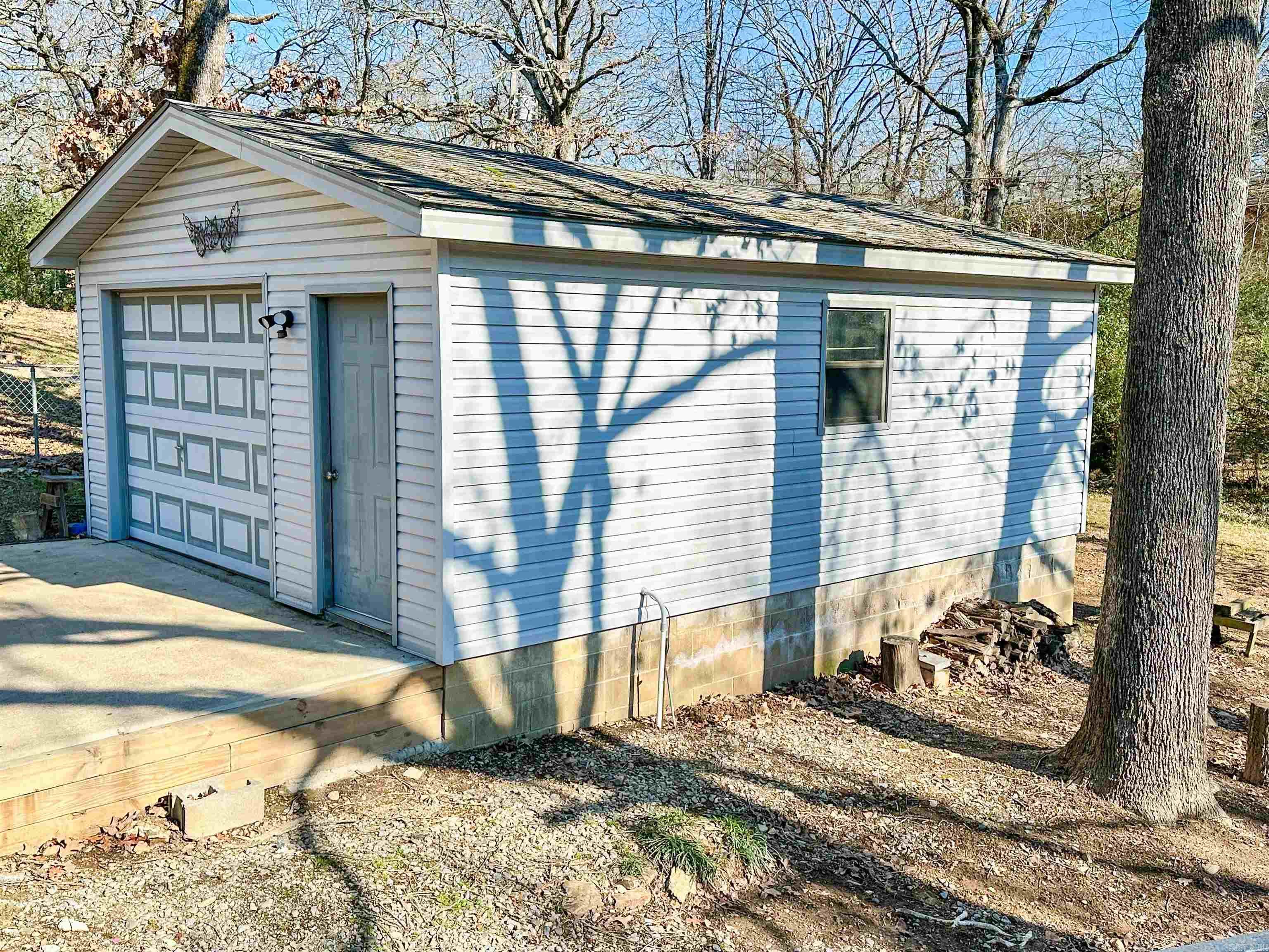 2322  Koko  Sherwood, AR