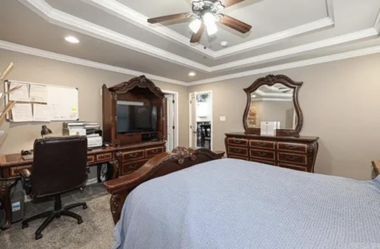 4927 Hickory Nut Lane  Bauxite, AR