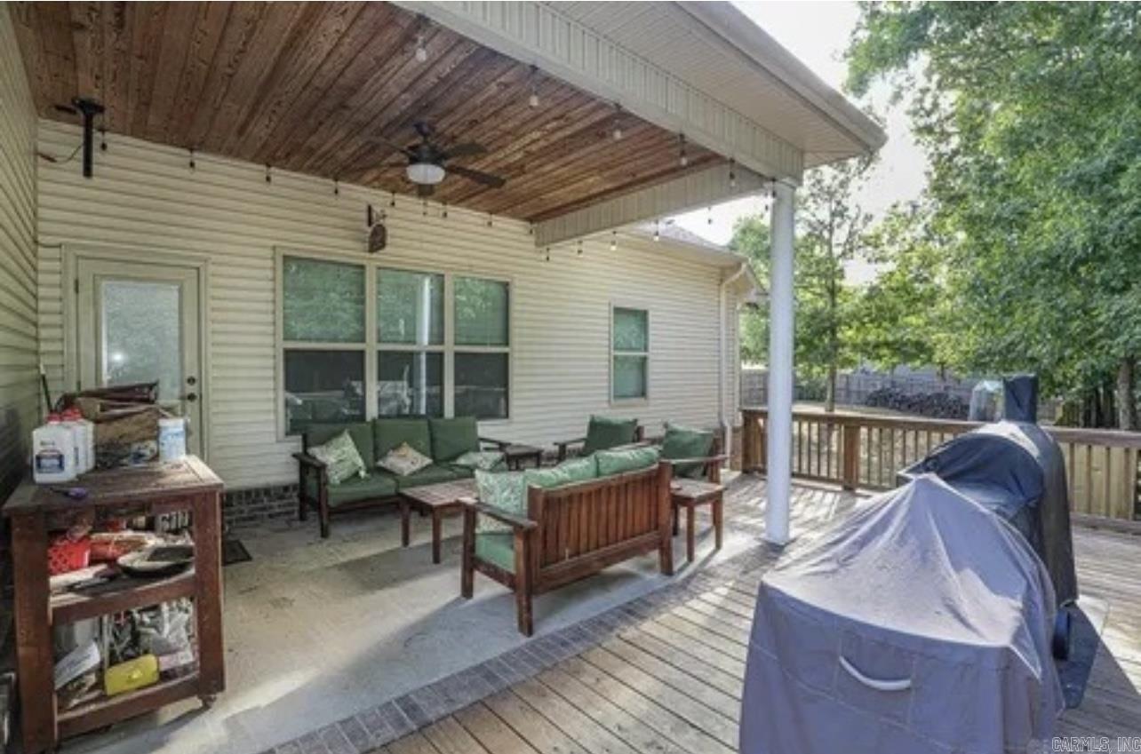 4927 Hickory Nut Lane  Bauxite, AR