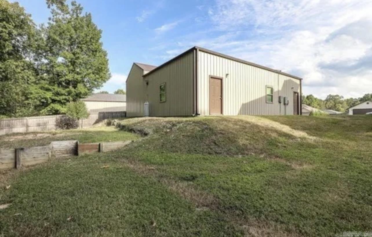4927 Hickory Nut Lane  Bauxite, AR