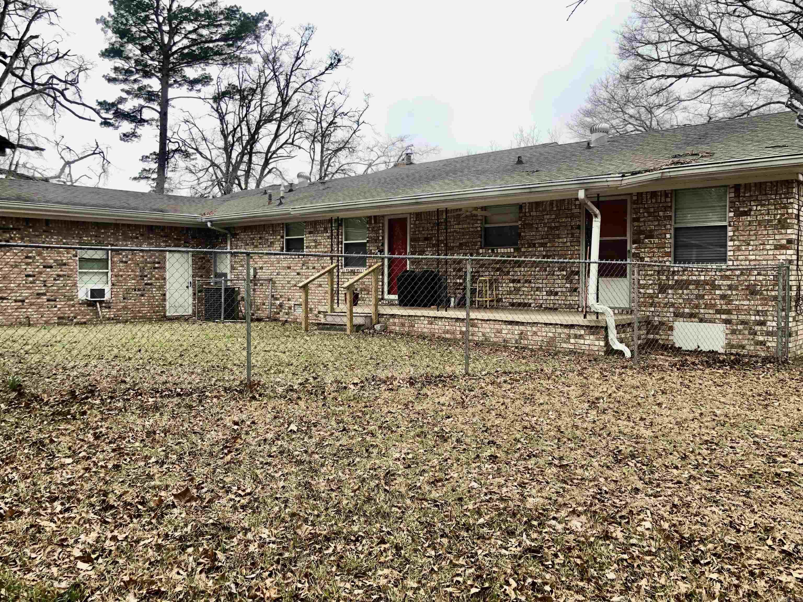 318  Central  Arkadelphia, AR