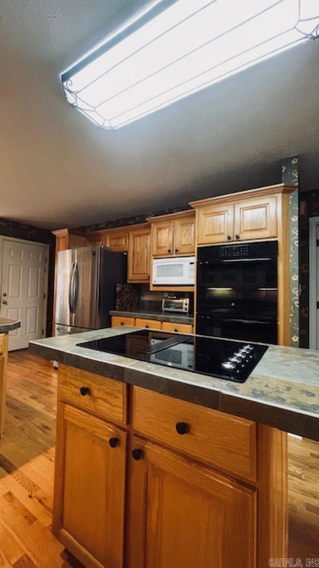 317  Katherine  Conway, AR
