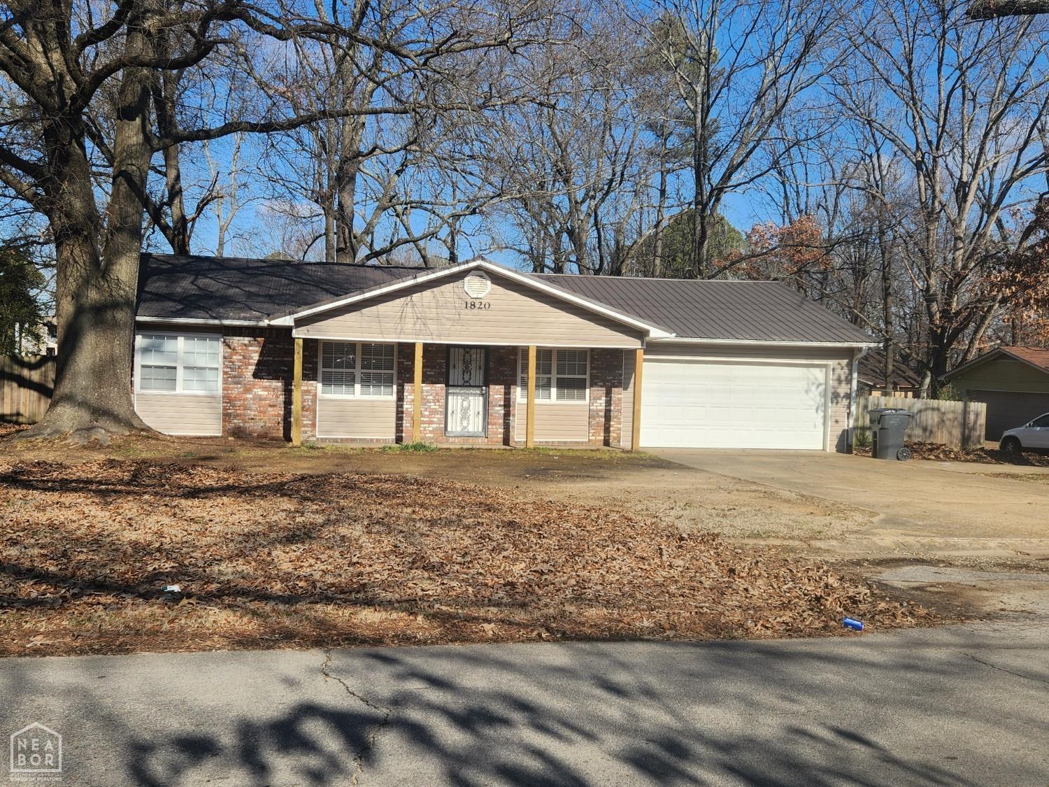 1820 W Matthews  Jonesboro, AR