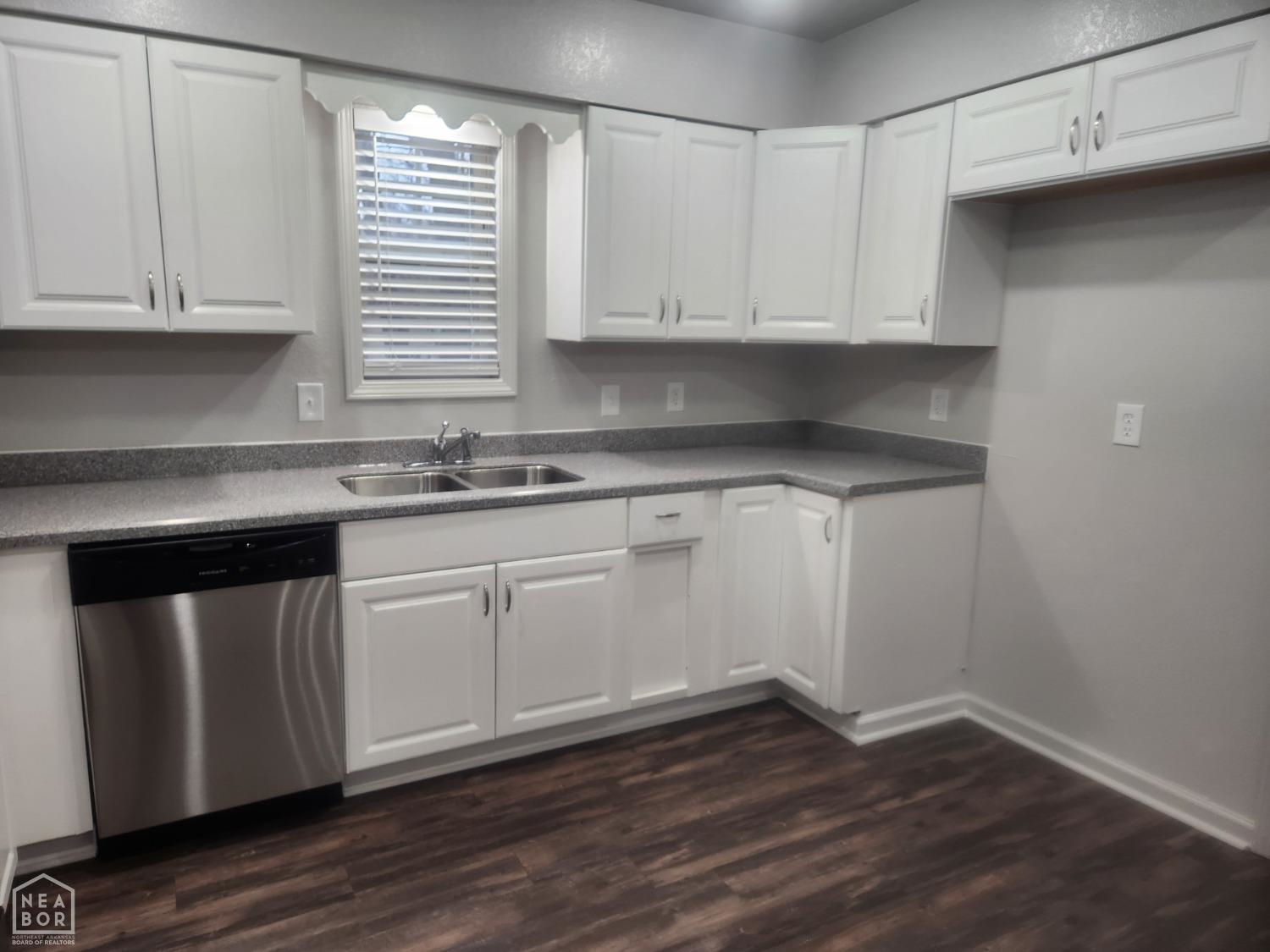 1820 W Matthews  Jonesboro, AR