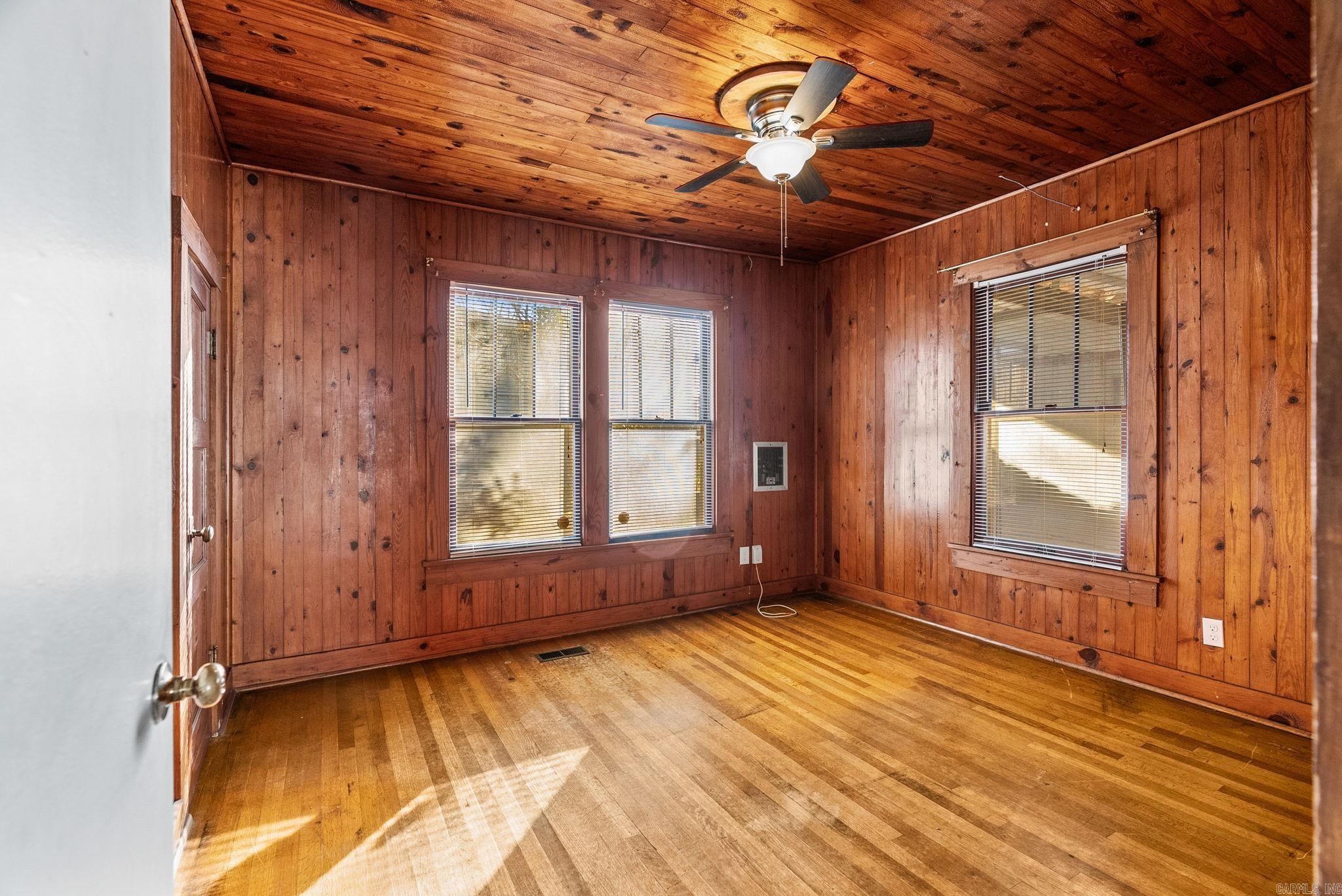 5107  B  Little Rock, AR