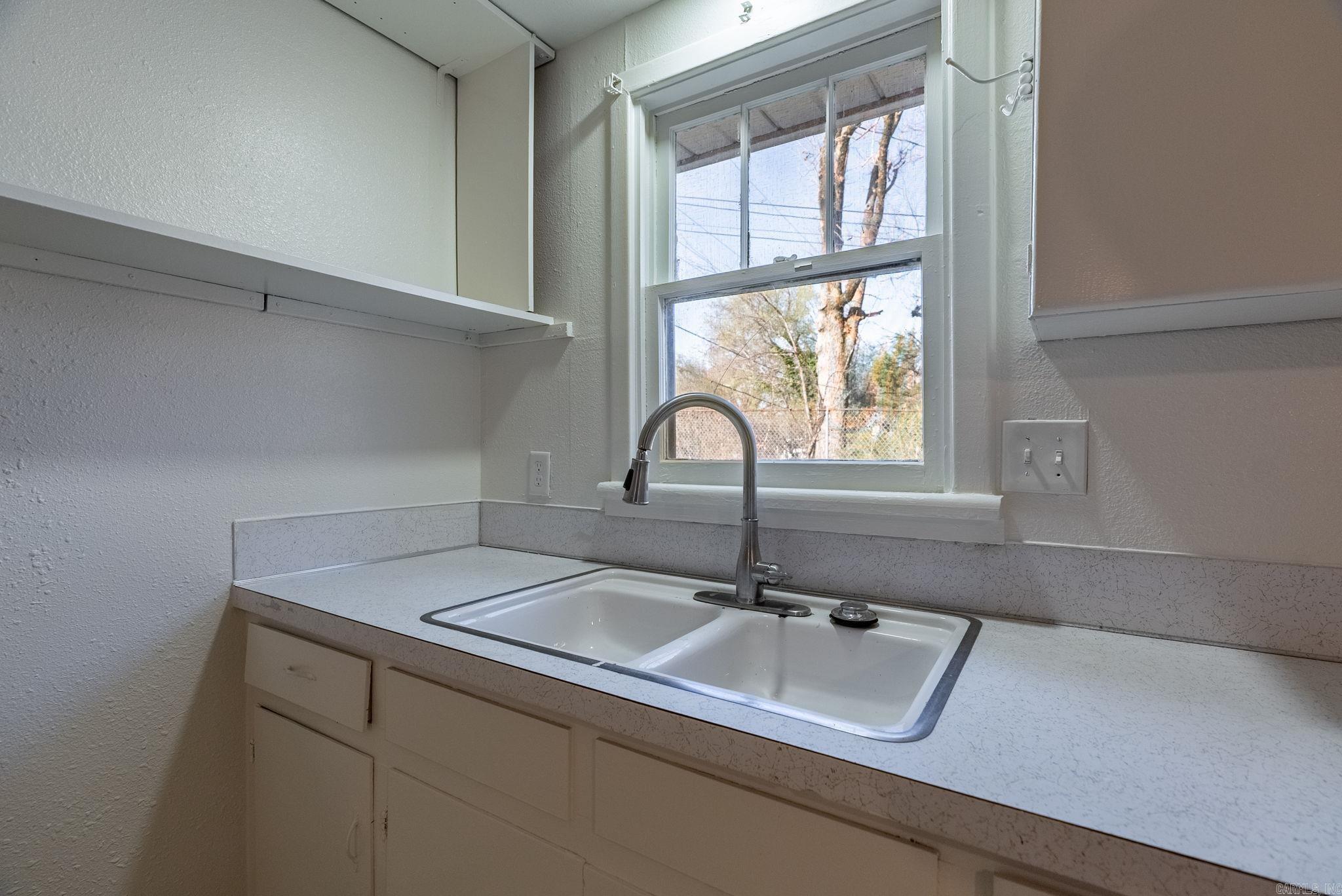 5107  B  Little Rock, AR