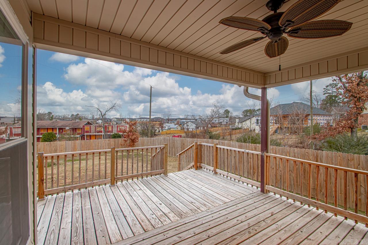 30 Summerland Court Little Rock, AR 72227